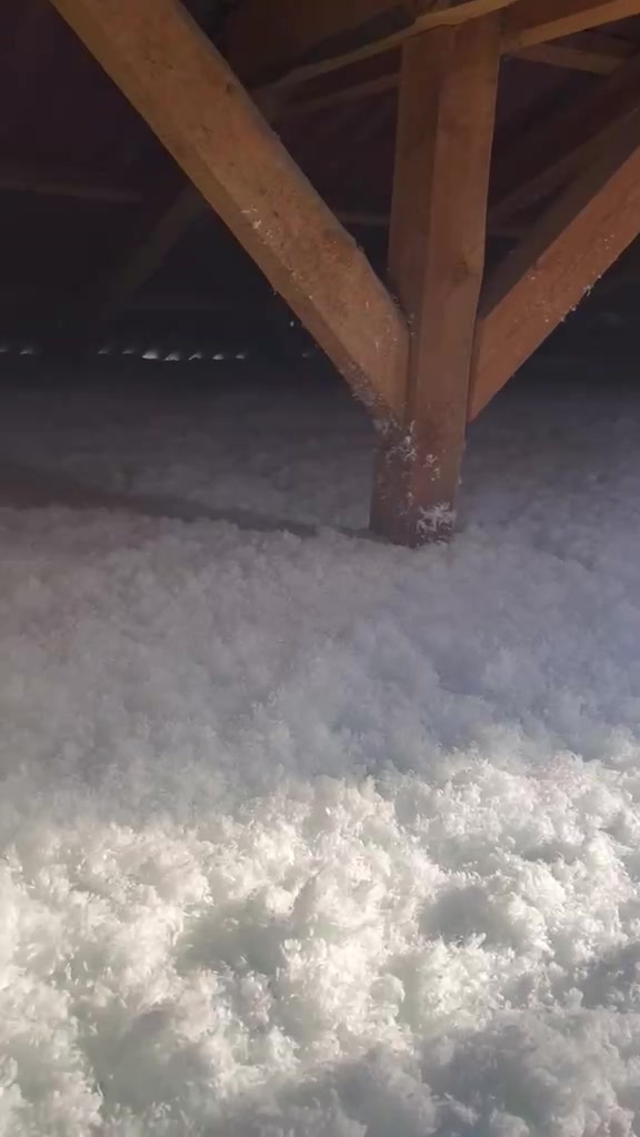 Chemická injektáž vlhkého zdiva ST foto 2 (náhled videa)