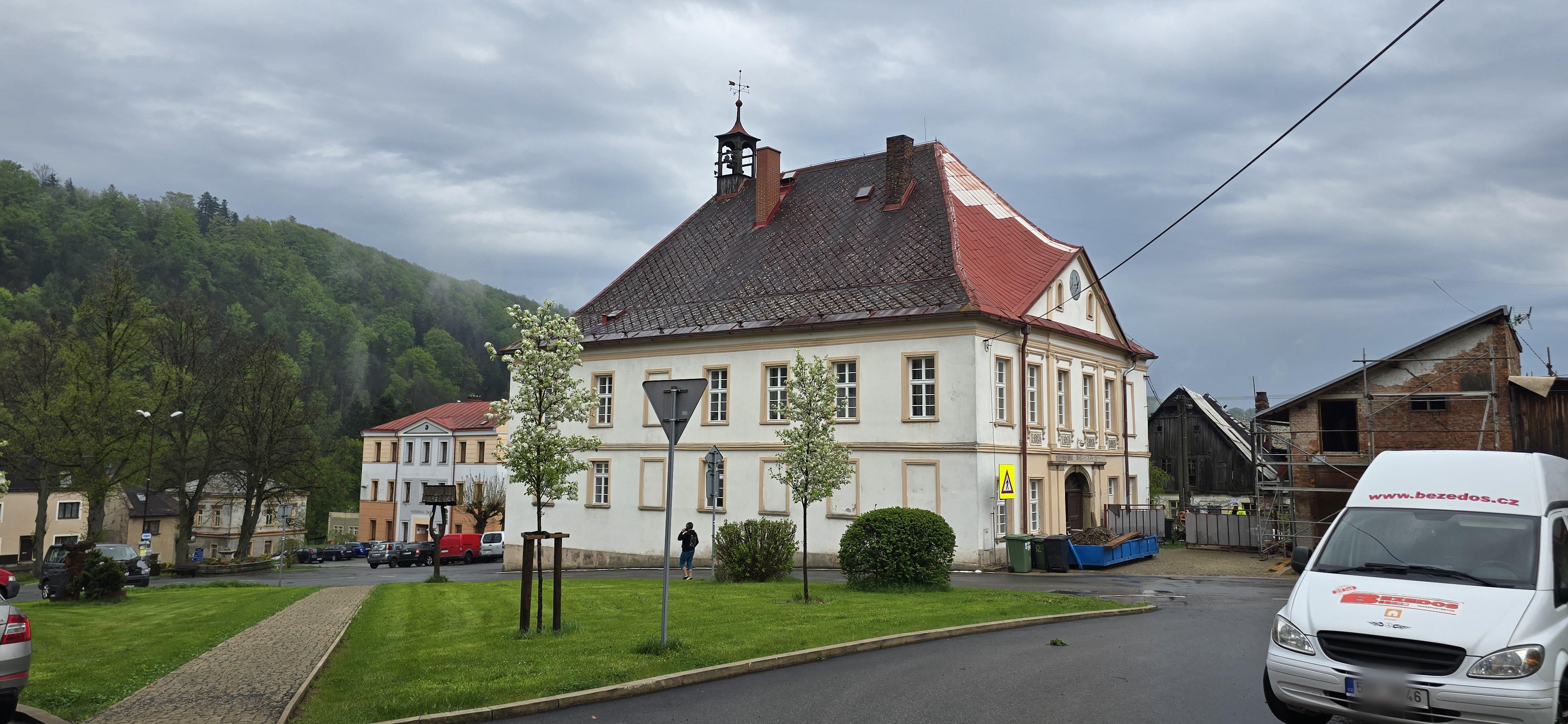 Stárkov - městský úřad foto 5