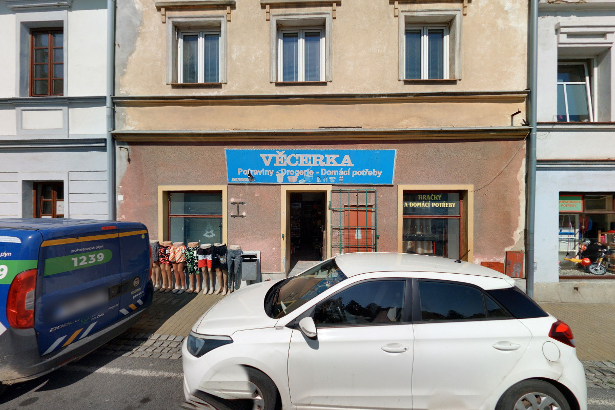 Občerstvení Pod Zámkem foto 2