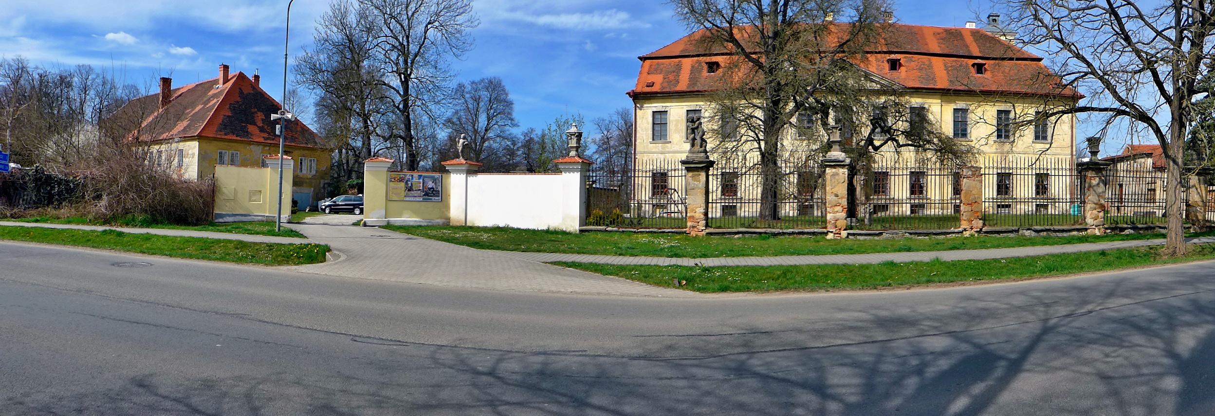 Zámek a zámecký park Křimice foto 2