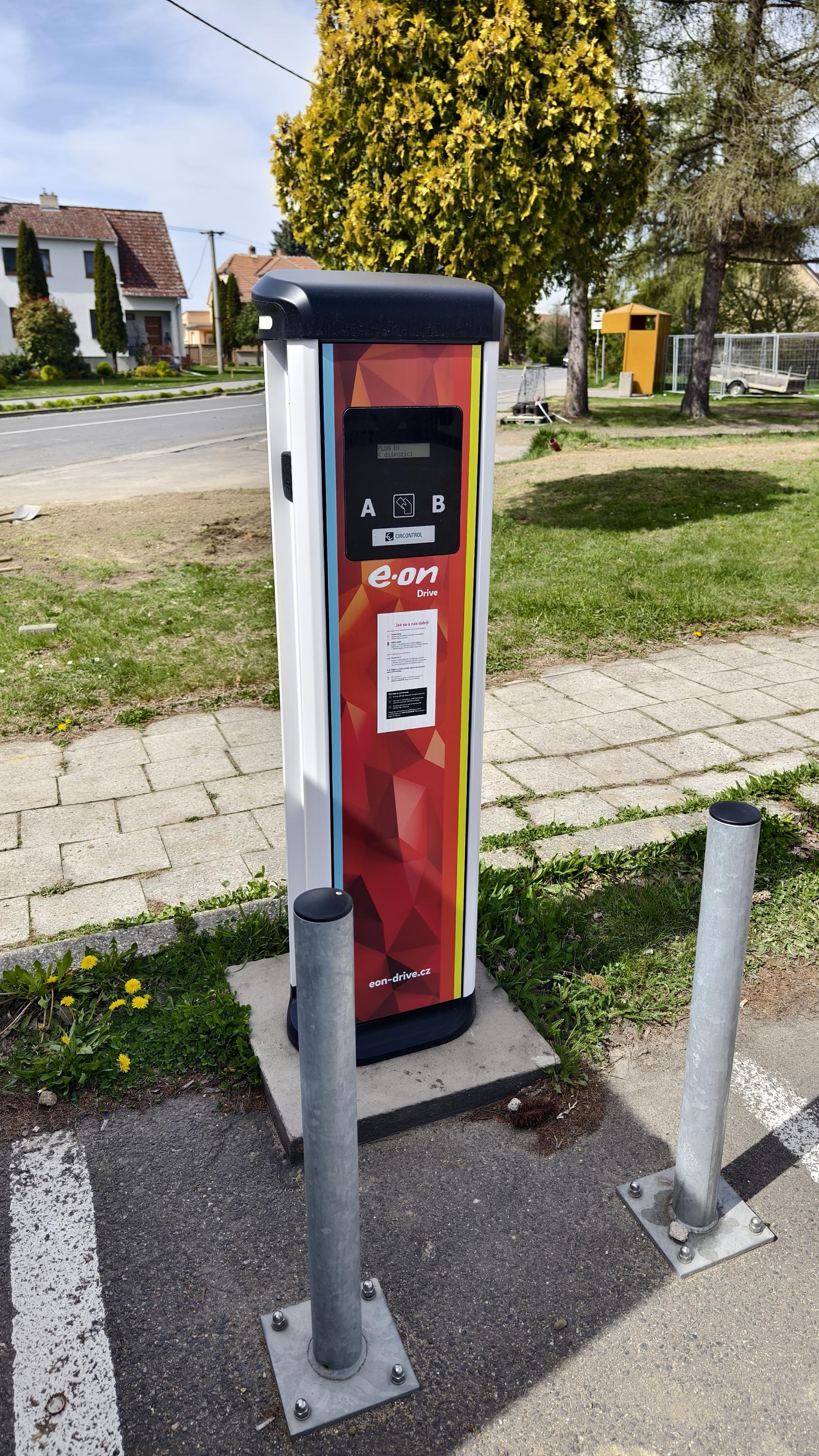 Dobíjecí stanice E.ON Drive foto 2