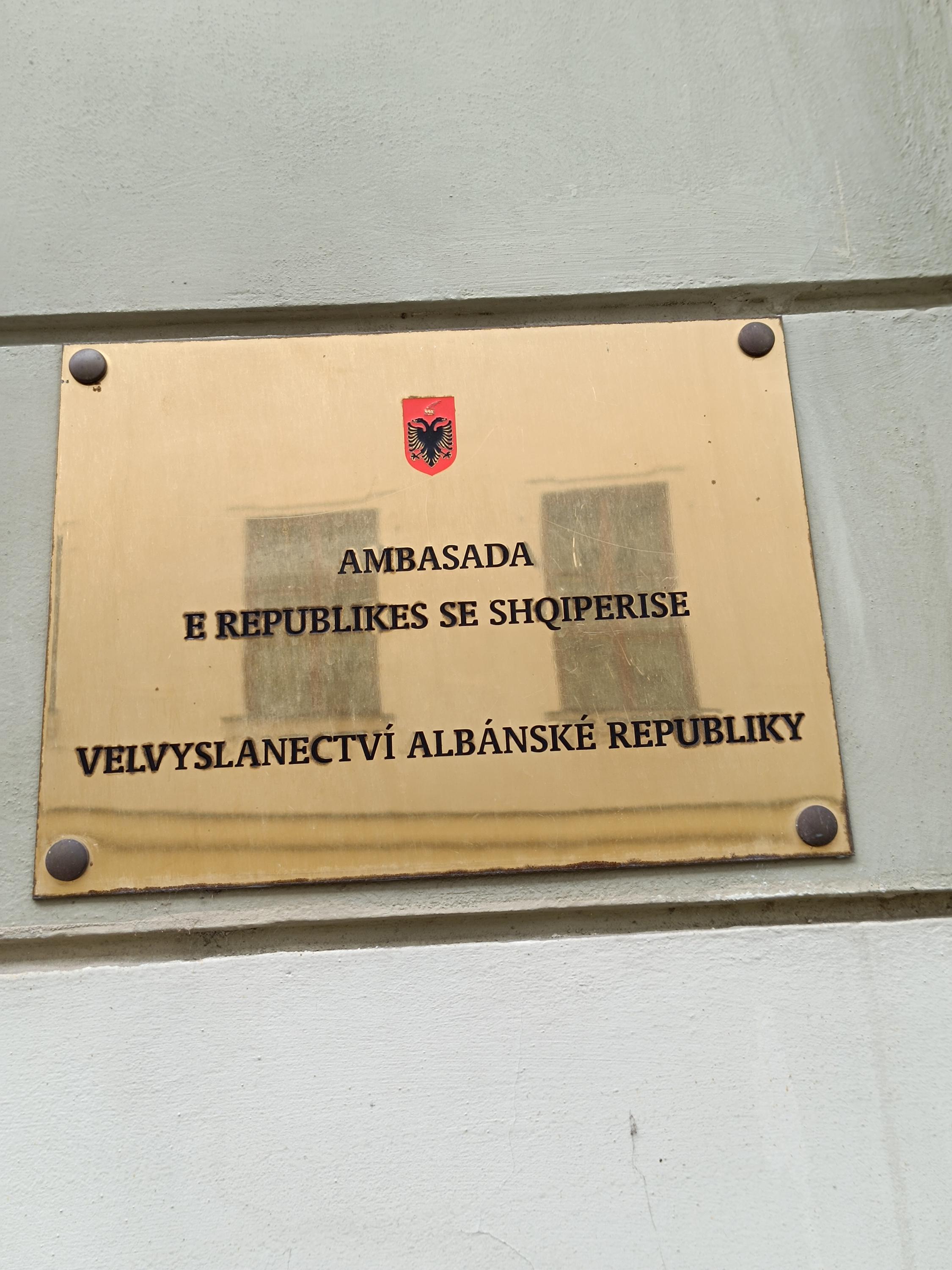 Albánie - Velvyslanectví Albánské republiky foto 6