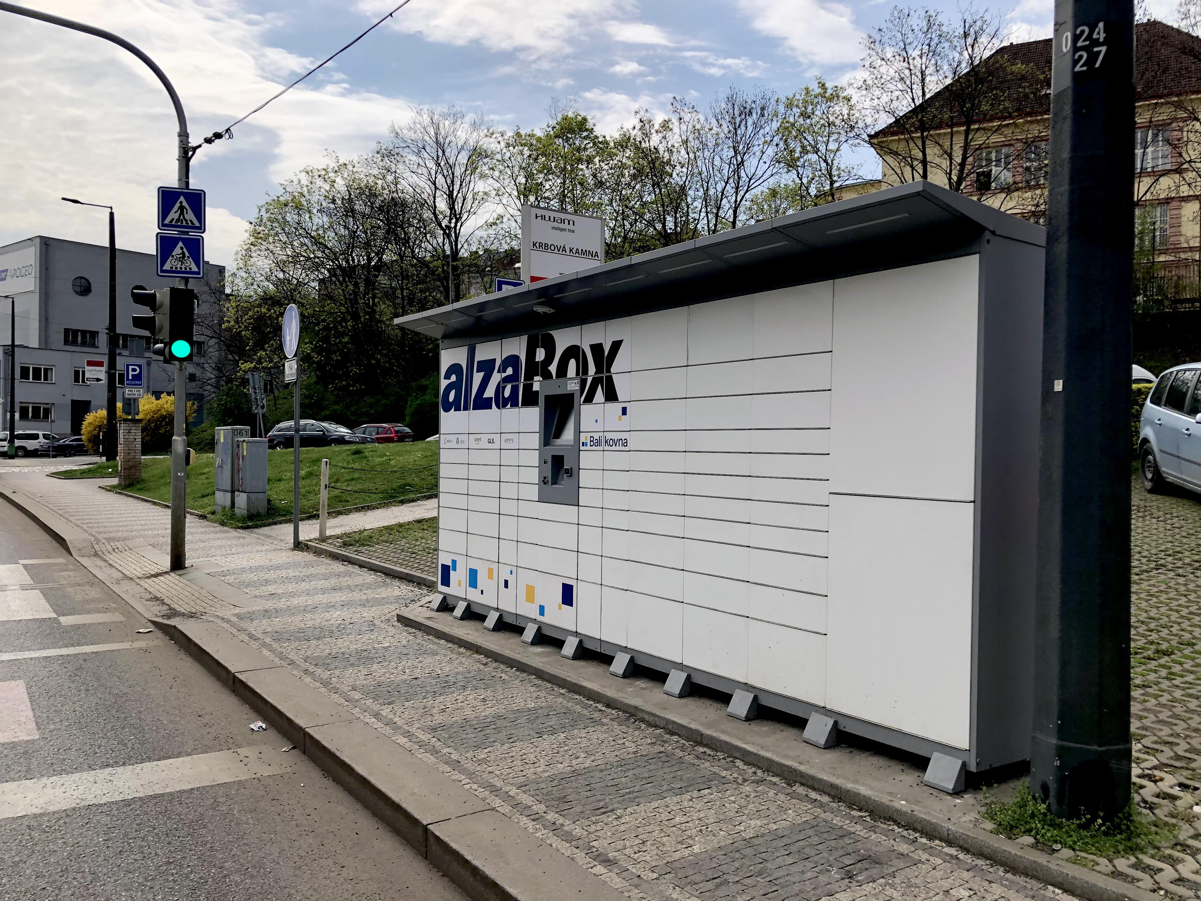 AlzaBox foto 4