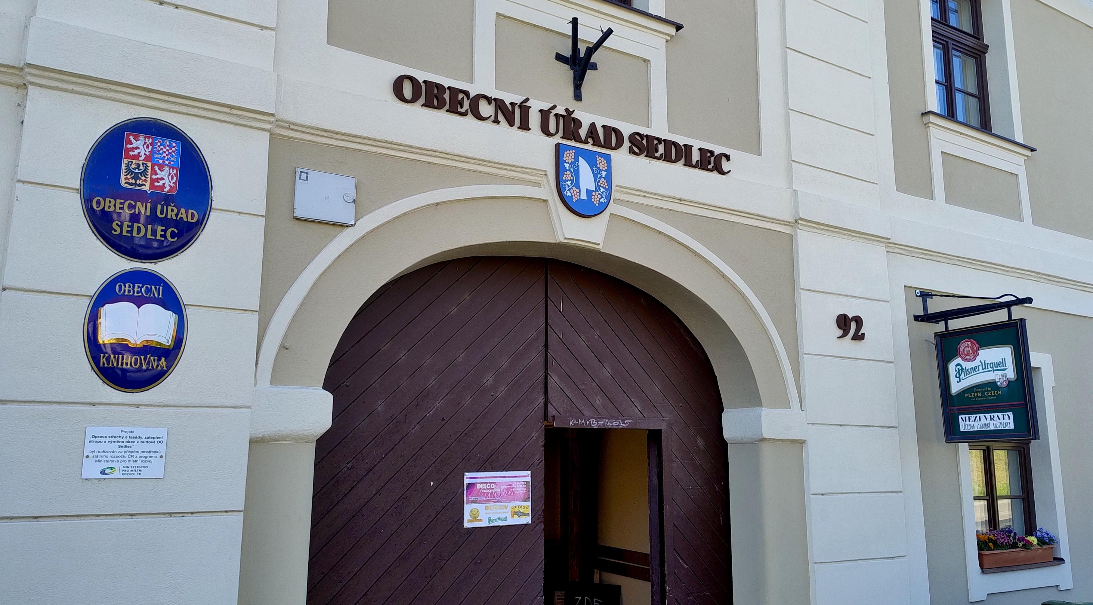 Sedlec - obecní úřad foto 3