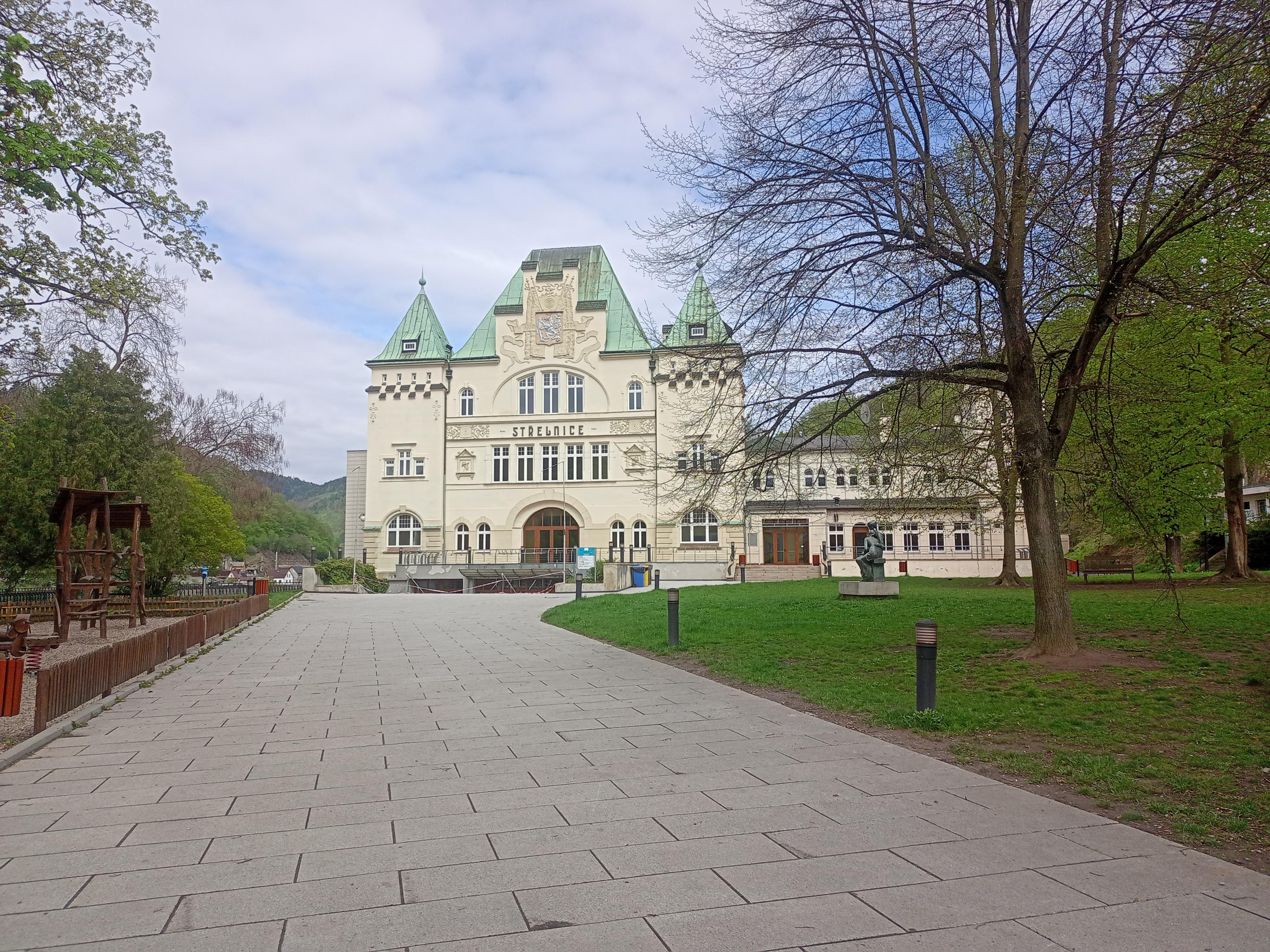 Společenský dům a restaurace Střelnice Děčín foto 5