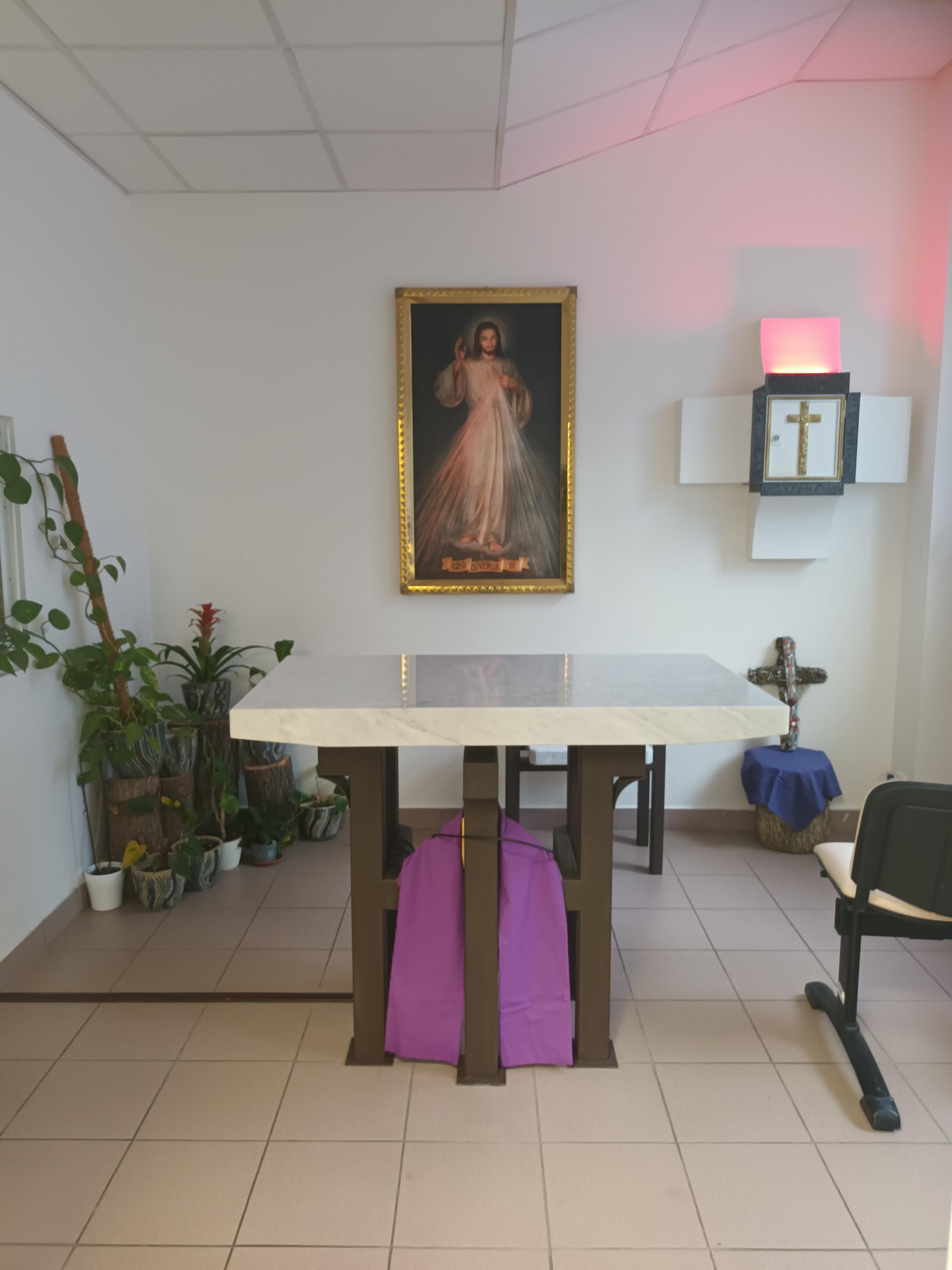 Nemocniční kaple - Fakultní nemocnice Olomouc foto 5