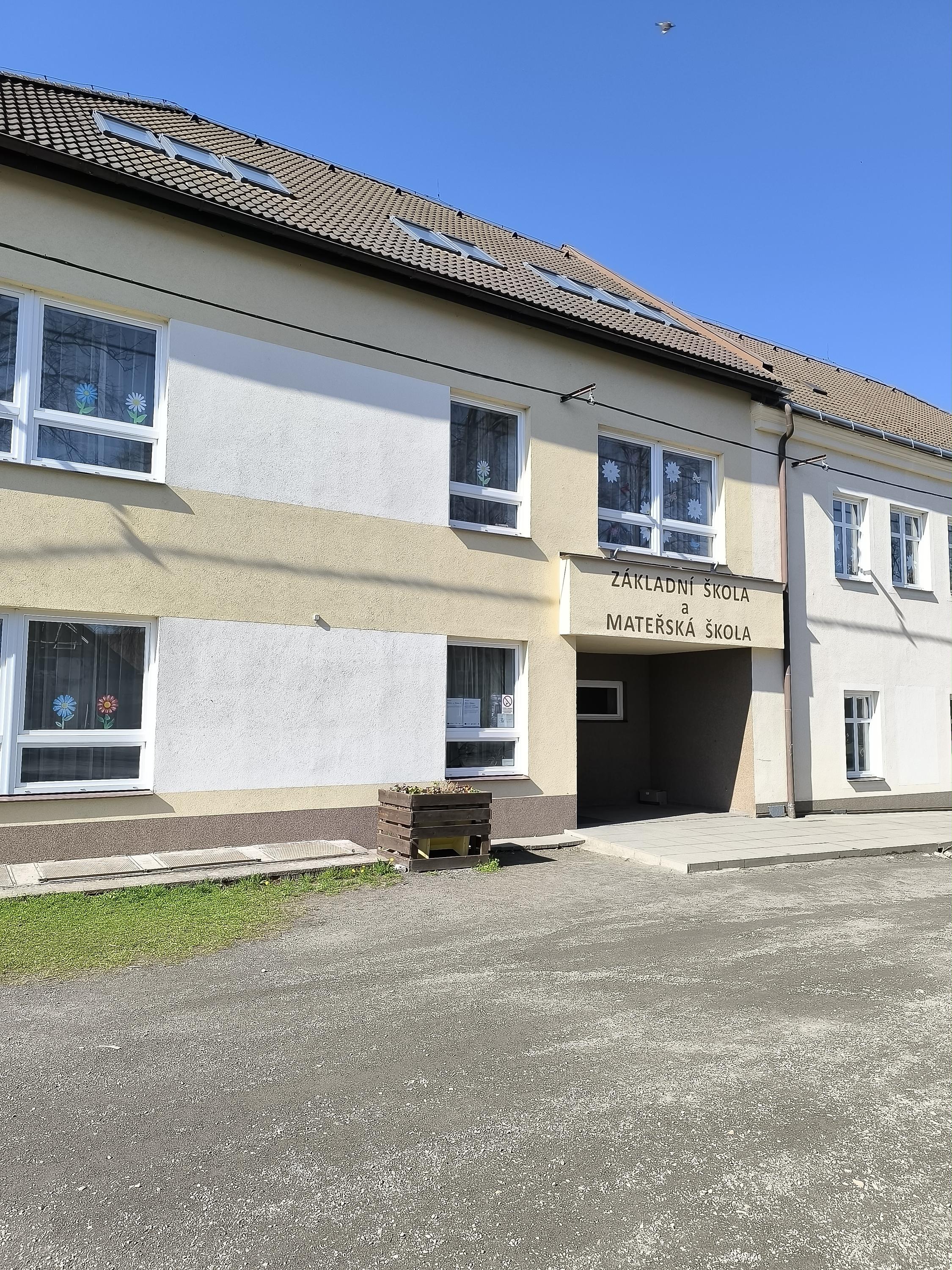 ZŠ a MŠ Malešov, okres Kutná Hora foto 4