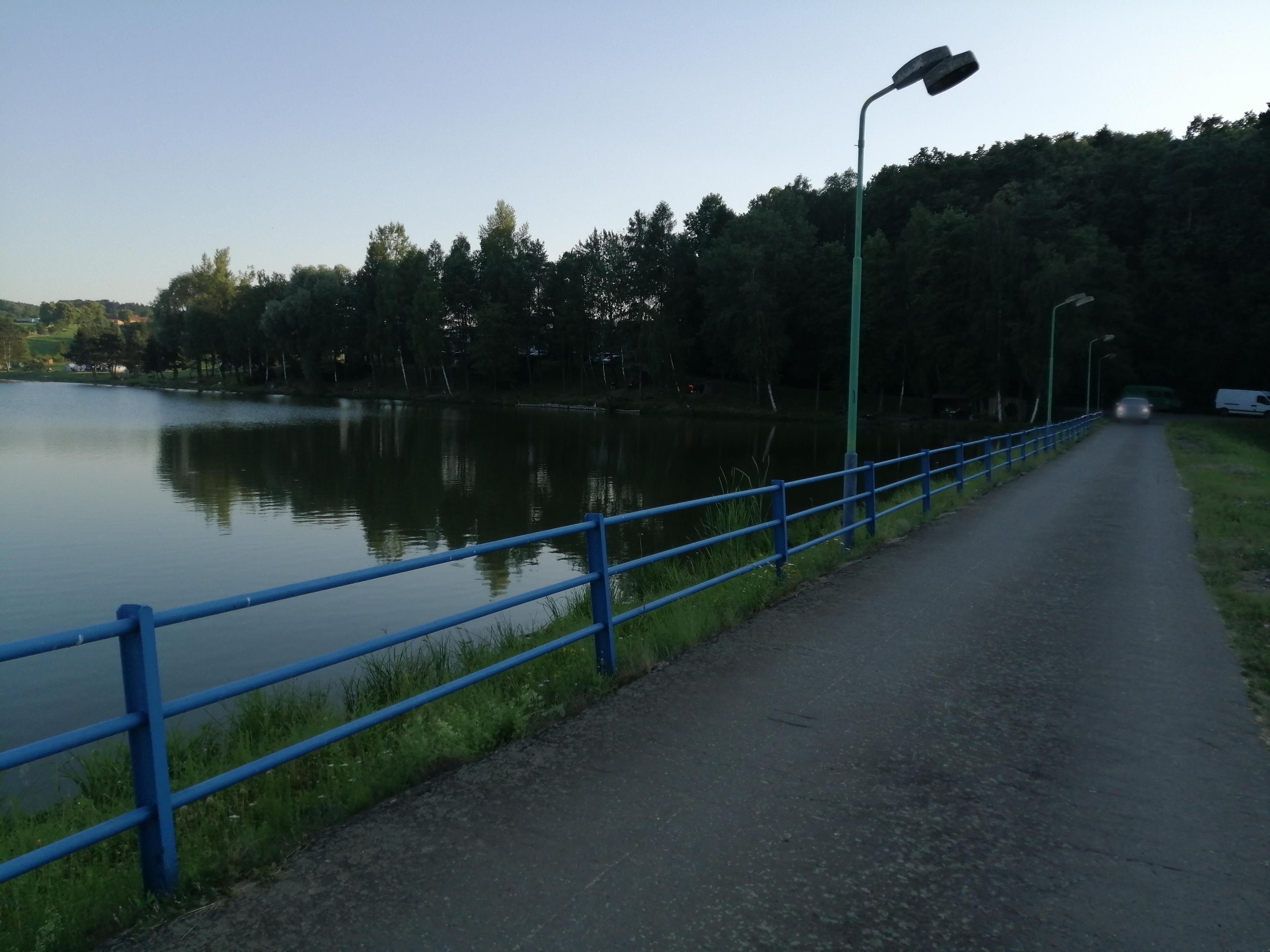 Bufet u nádrže Horní Těšice foto 5