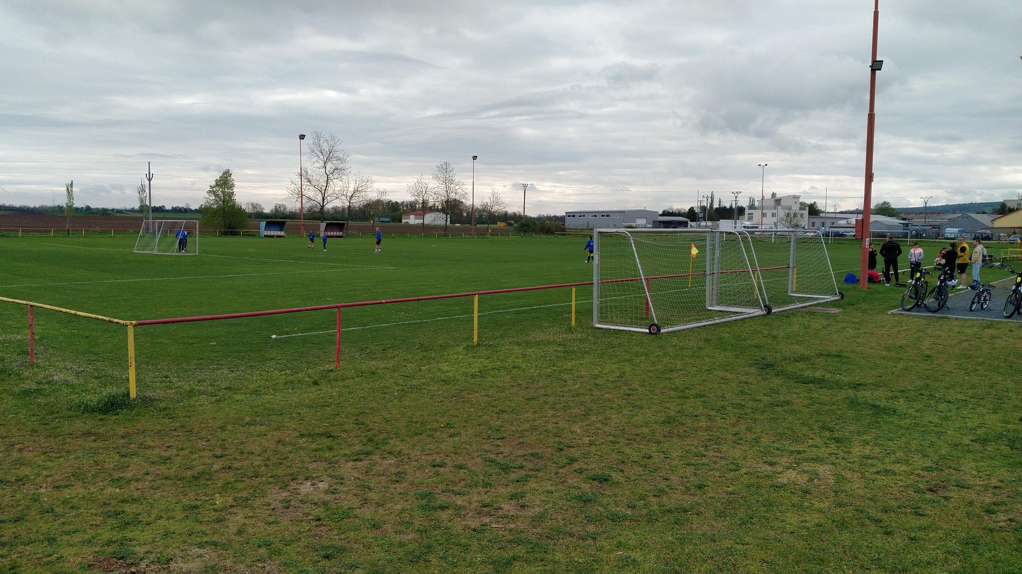 Fotbalové hřiště Opatovice foto 1