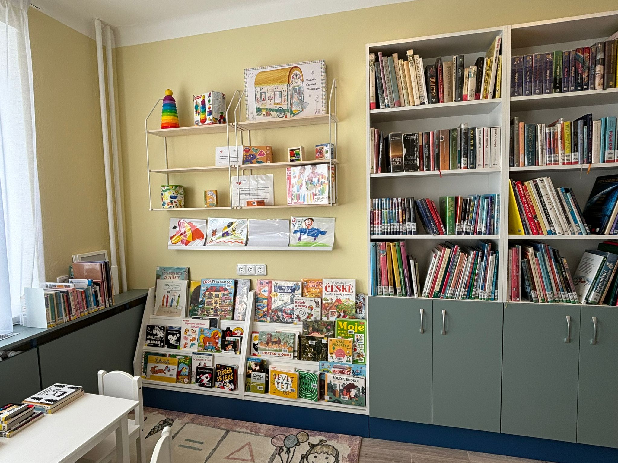 Obecní knihovna Dolní Kalná foto 3