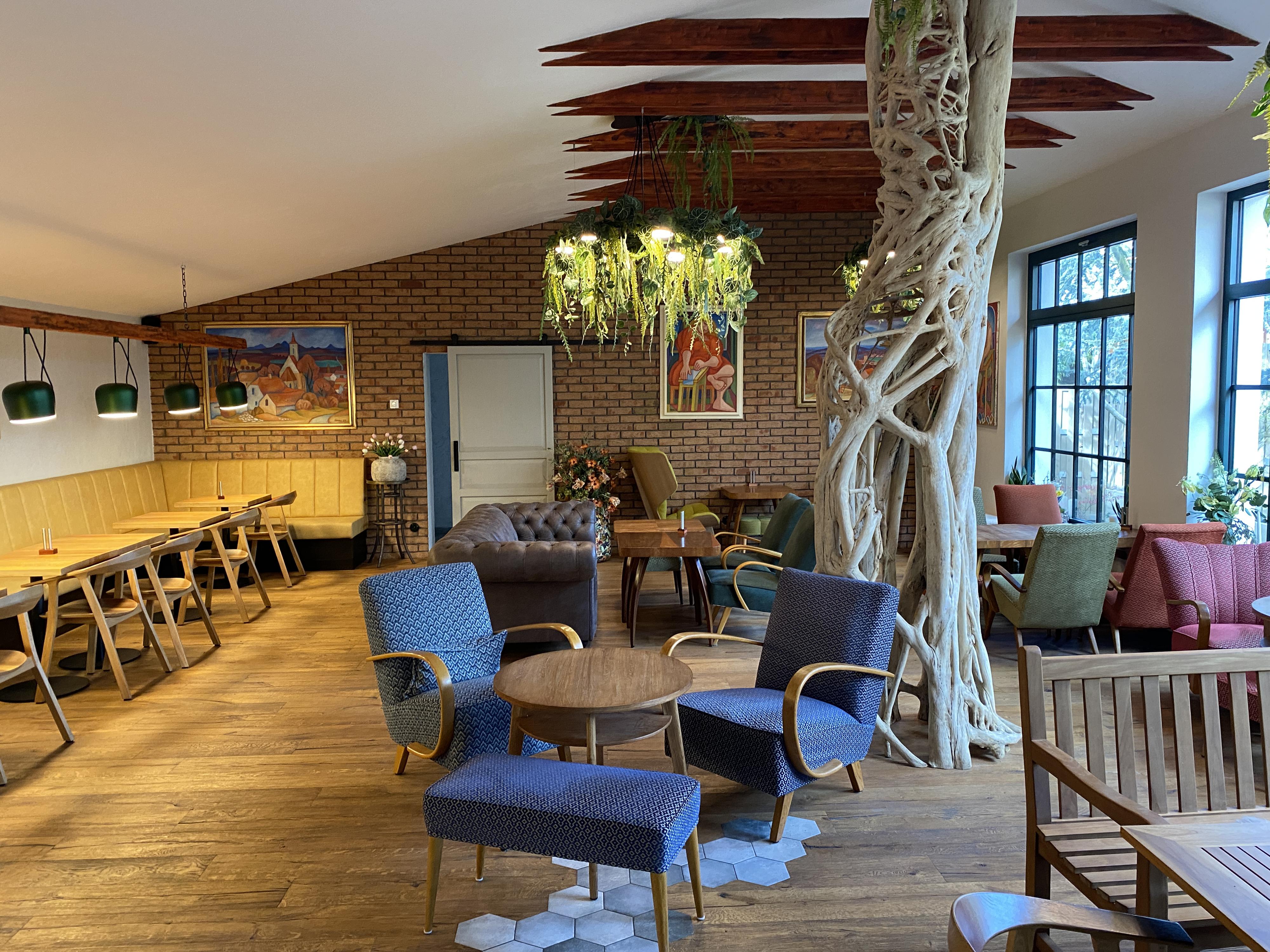 Restaurace a kavárna Eden