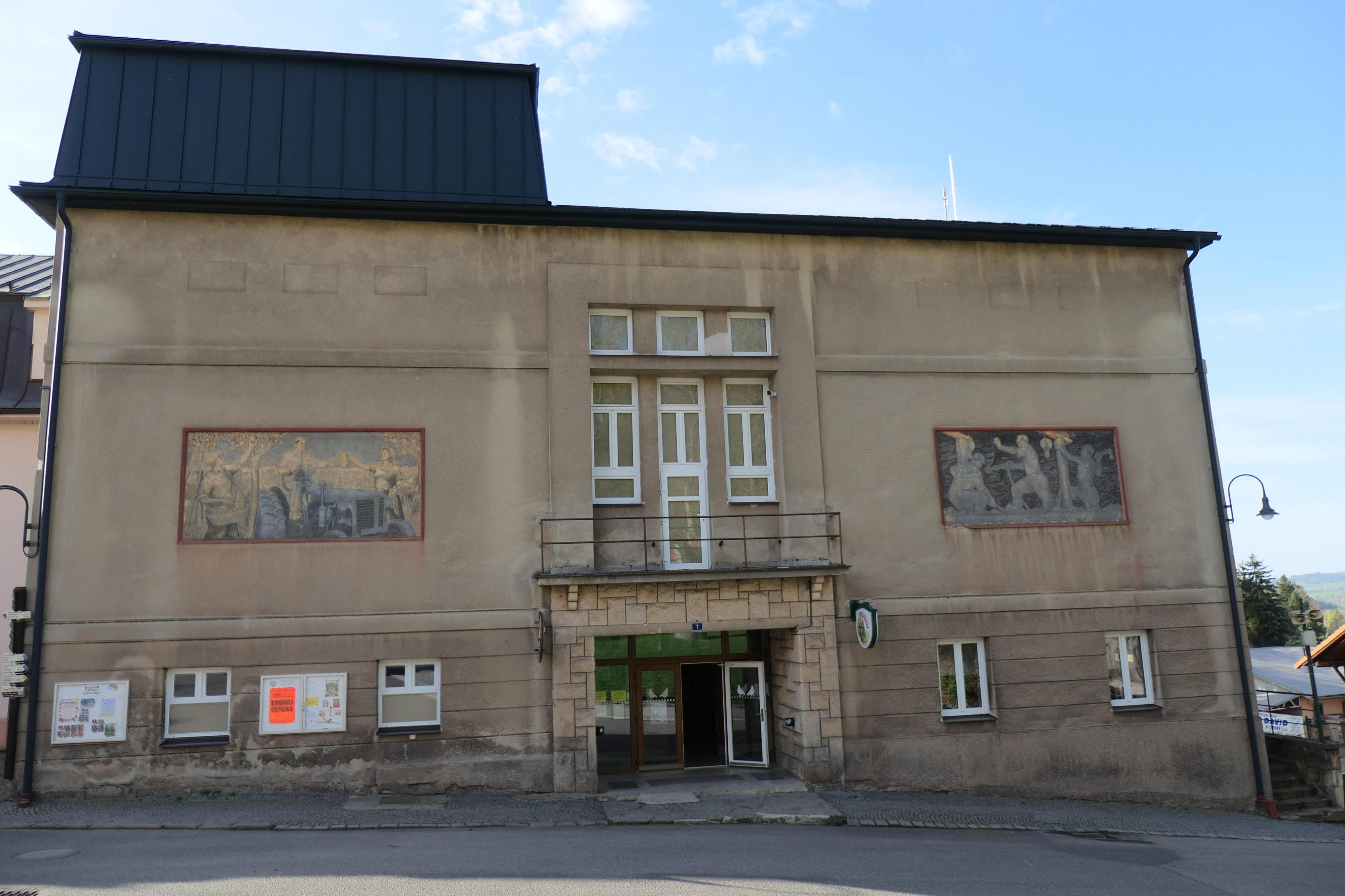 Hostinec nám. K. Čapka 1 foto 2