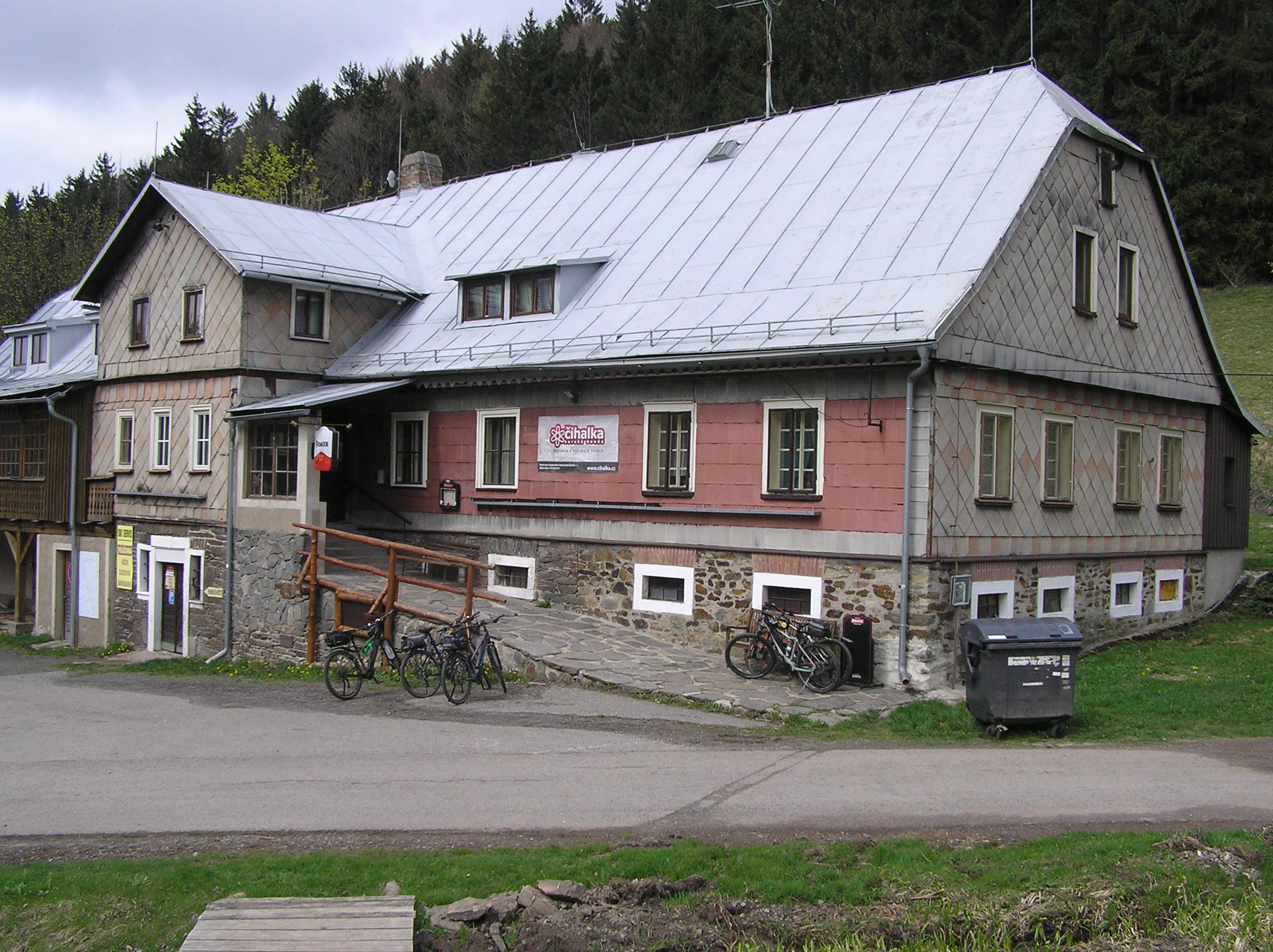 Horská bouda Čihalka - restaurace foto 3