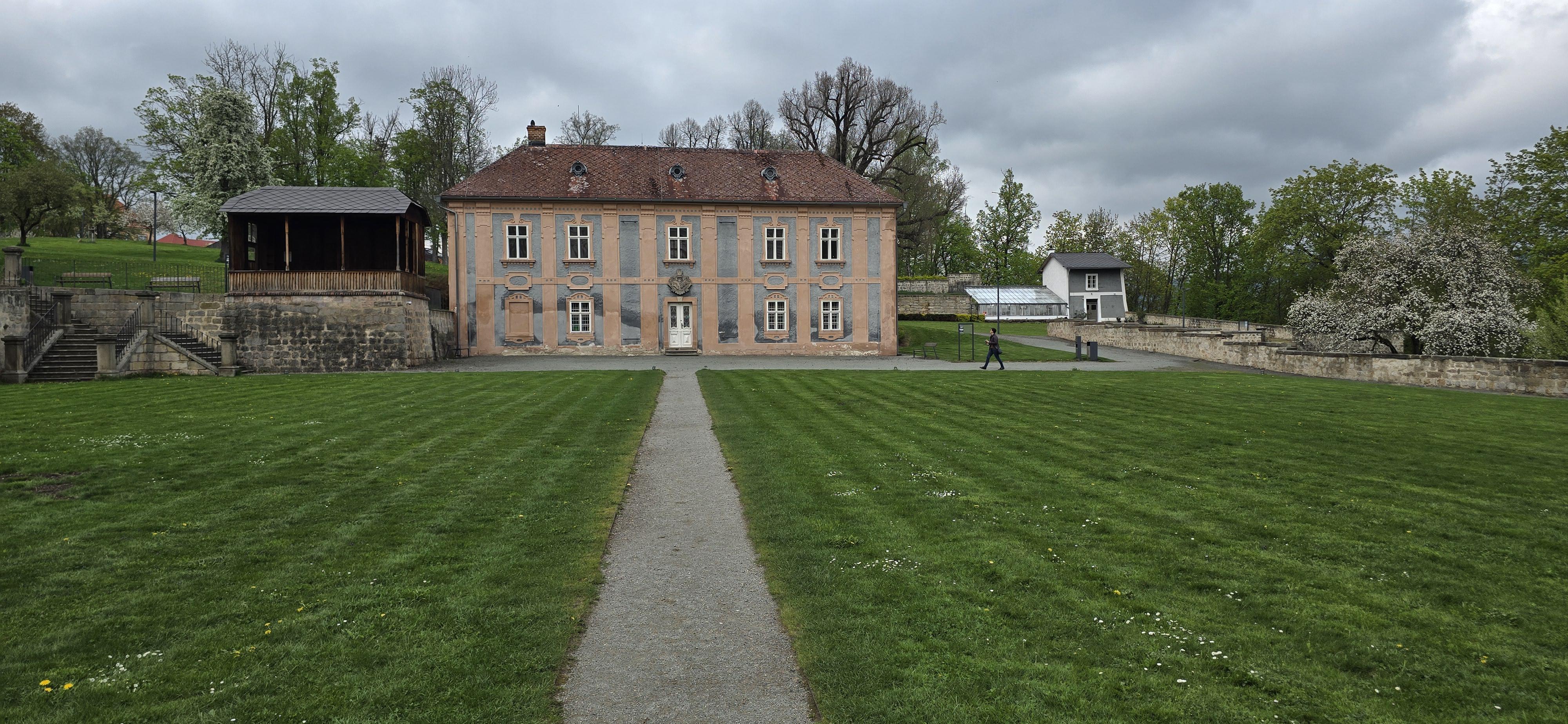 KLÁŠTER BROUMOV - Galerie Dům foto 2