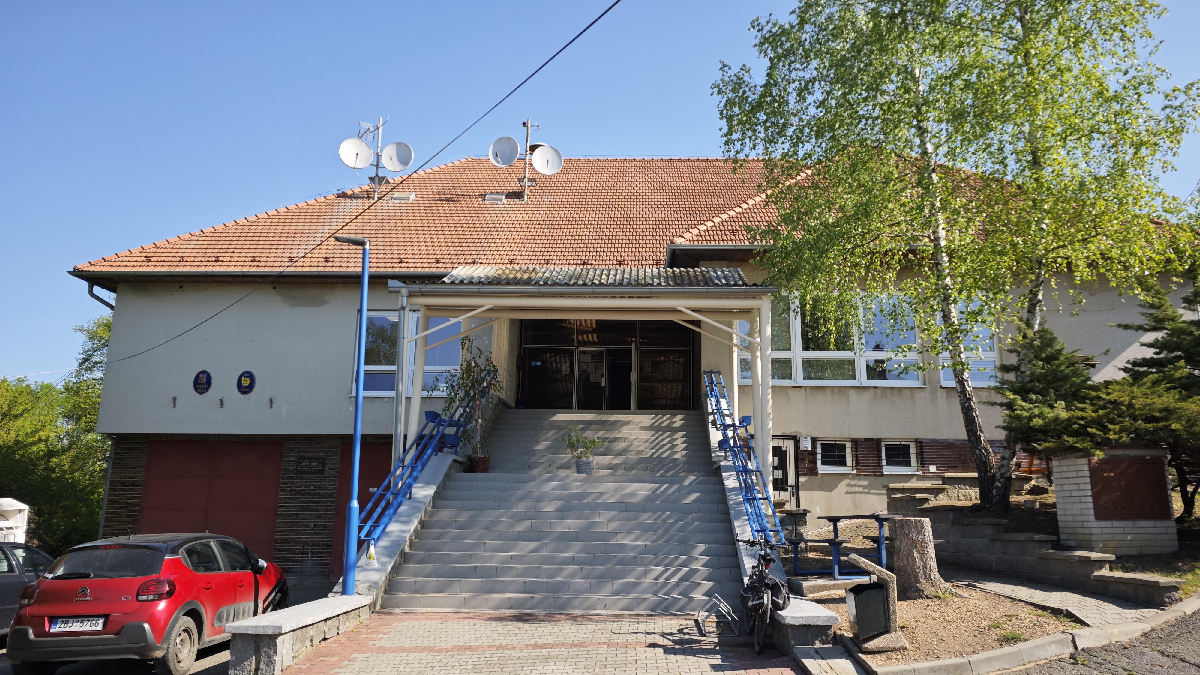 Kojátky - obecní úřad foto 3