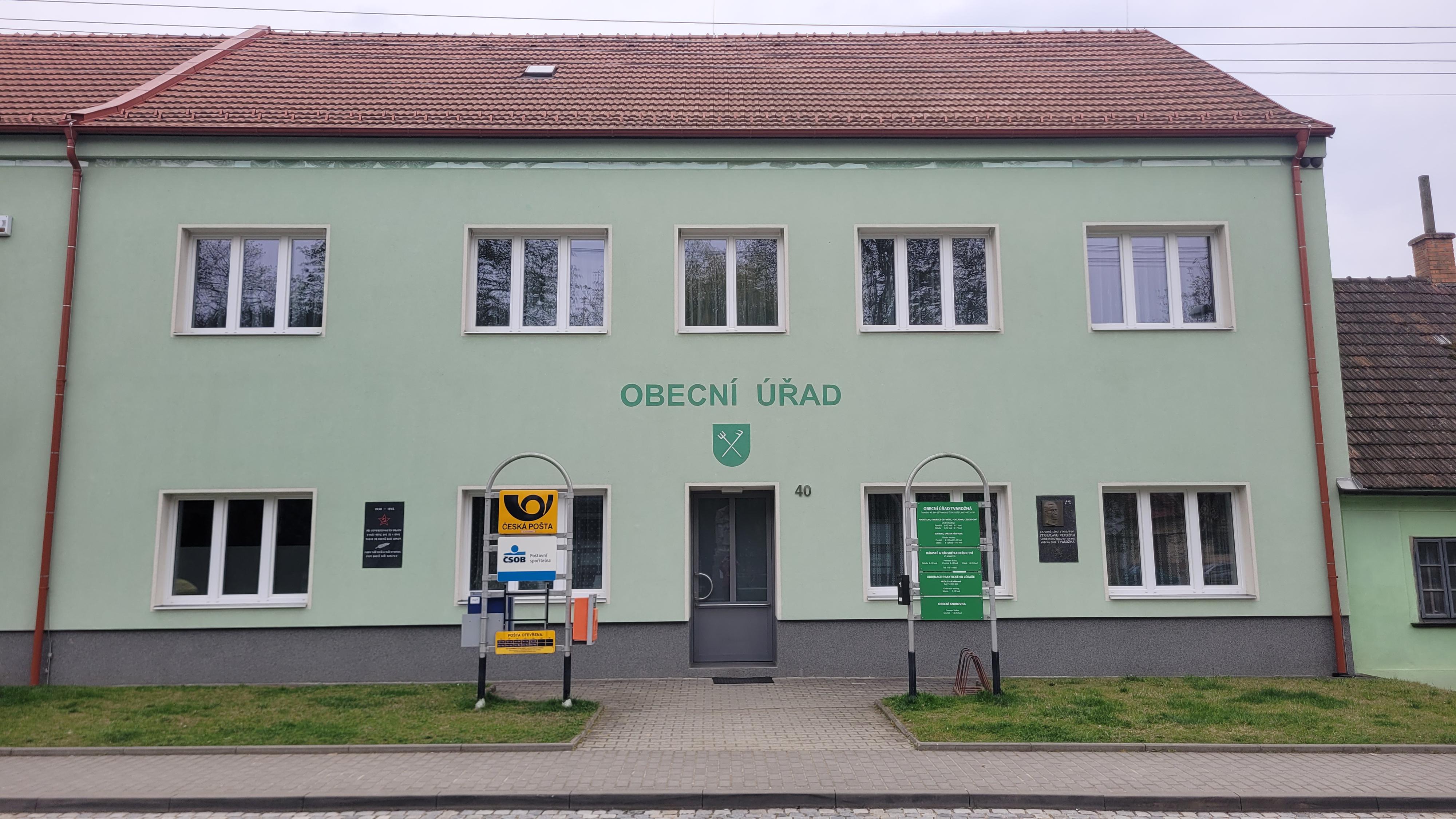 Tvarožná - obecní úřad foto 3