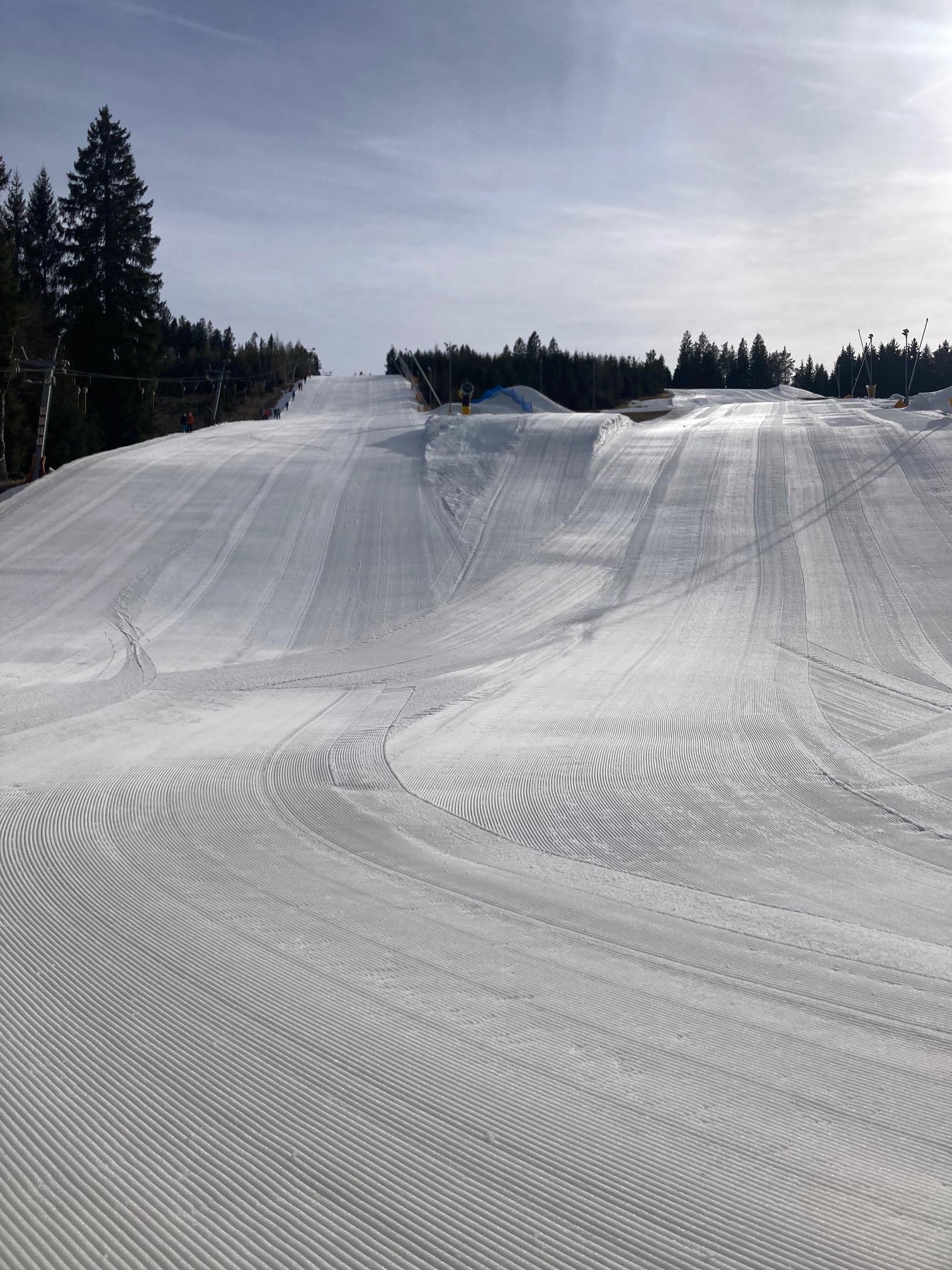 Skipot foto 2