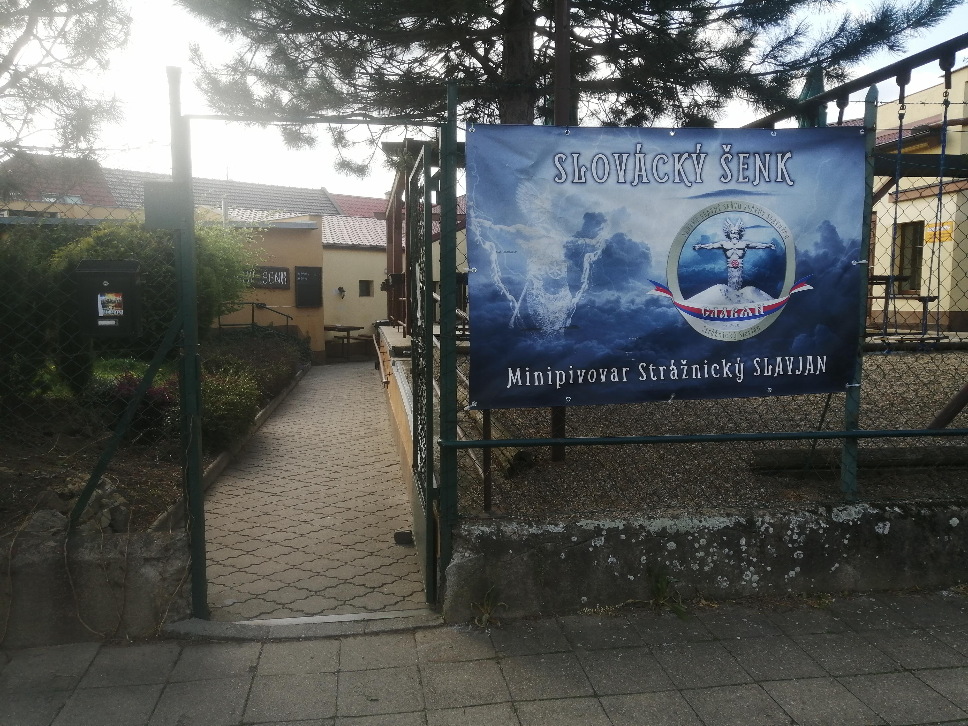 Slovácký Šenk s minipivovarem Strážnický Slavjan