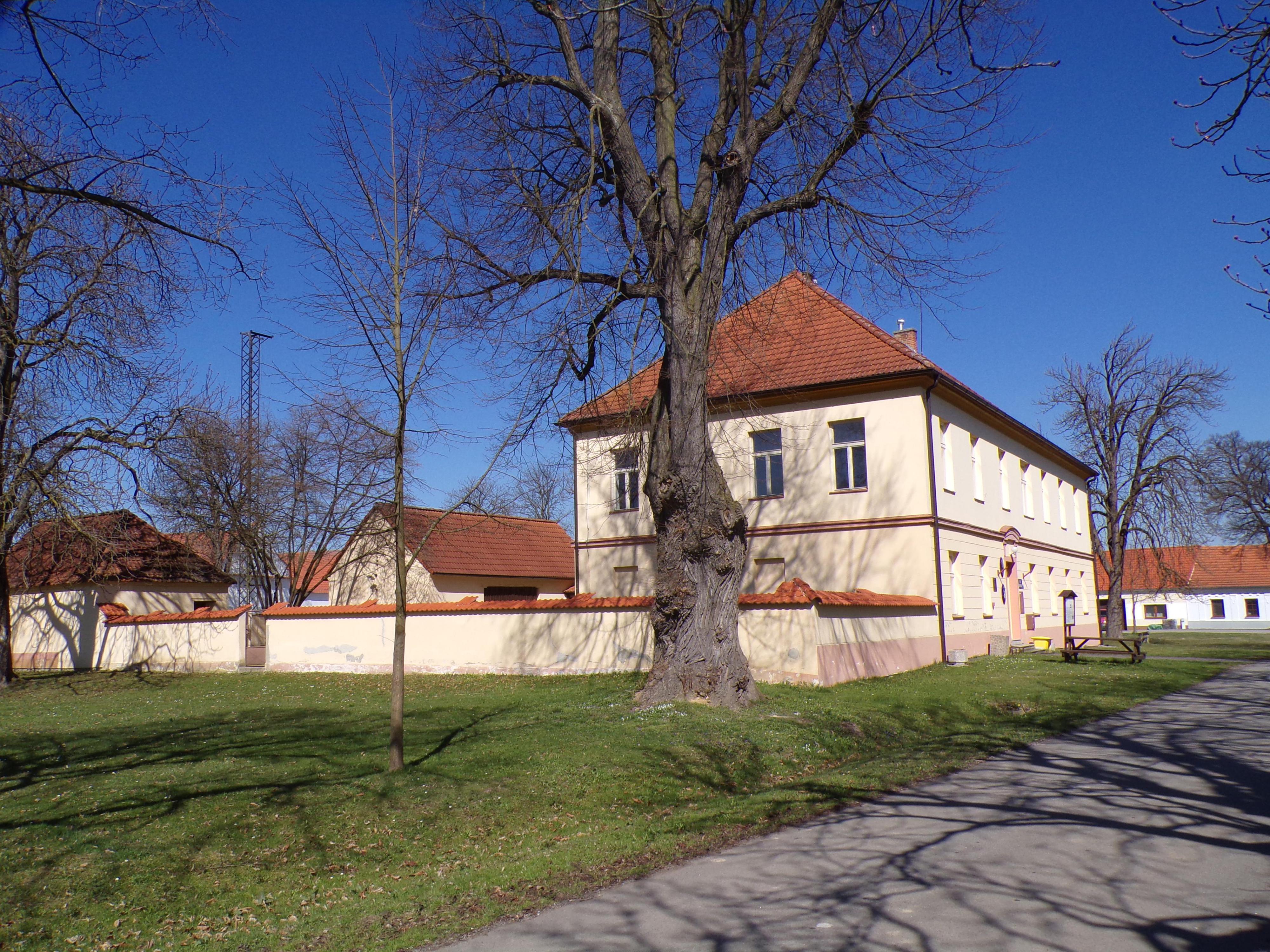 Zálší - obecní úřad foto 5
