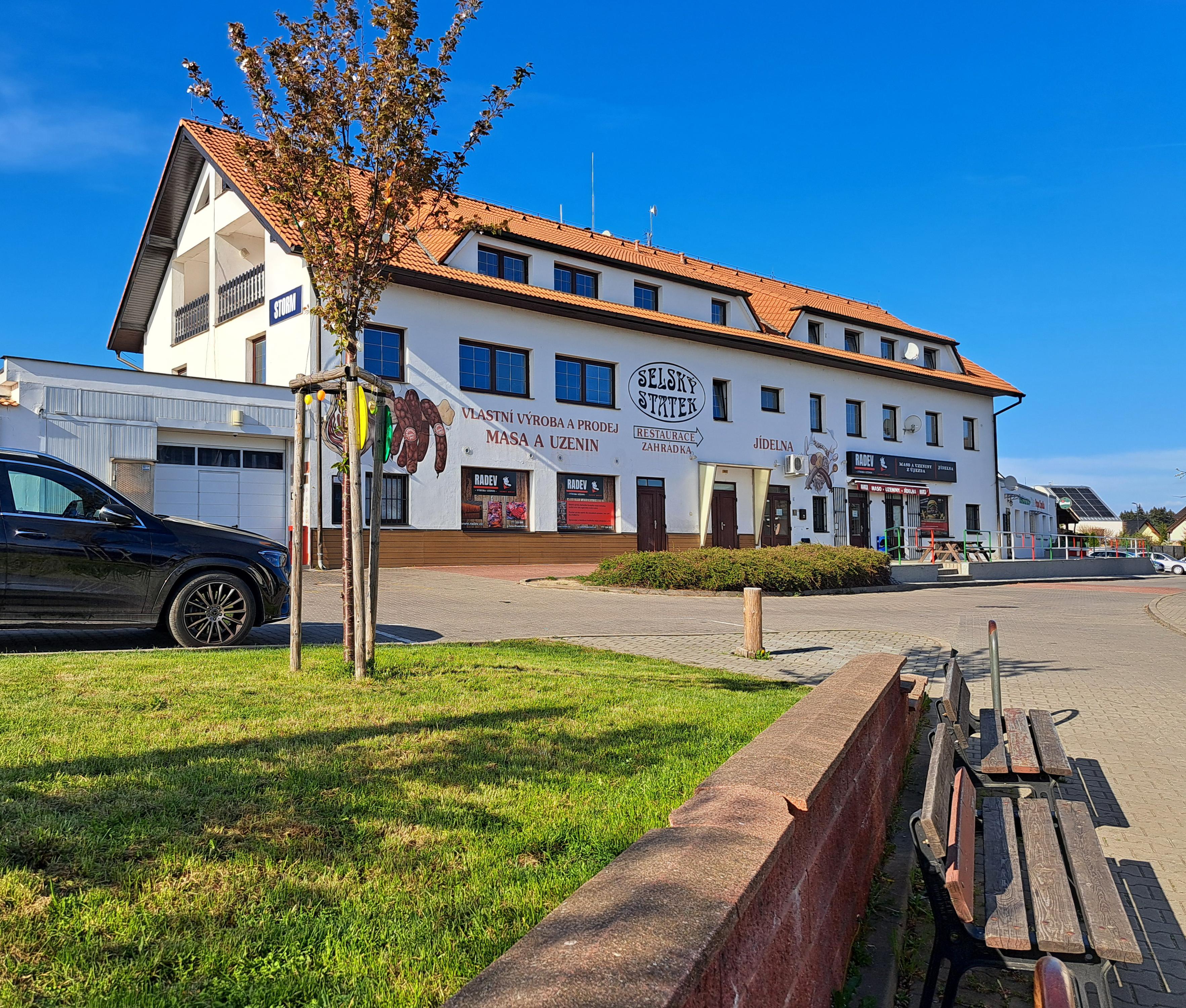 Jídelna Radev foto 4