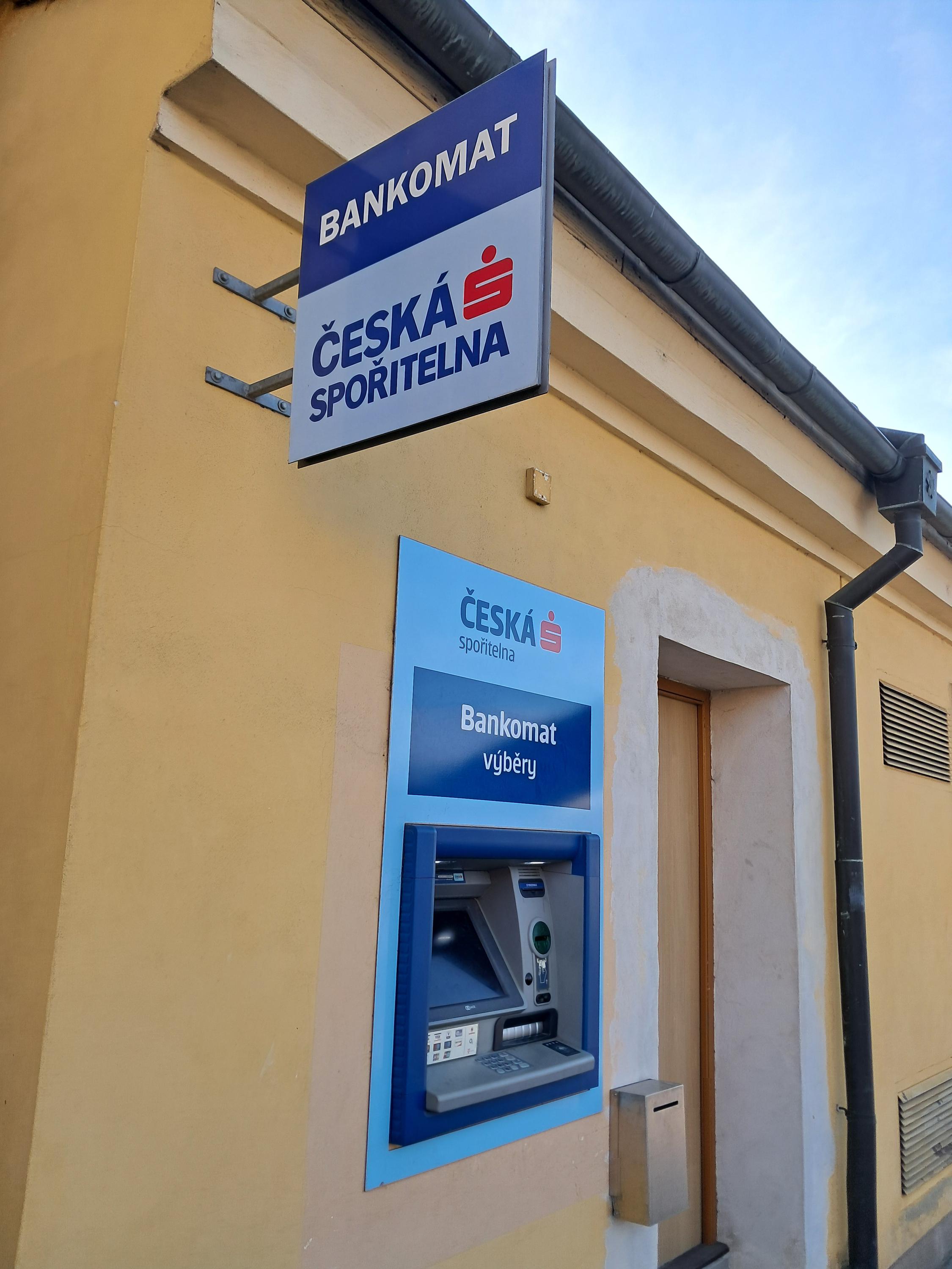 Bankomat České spořitelny foto 2