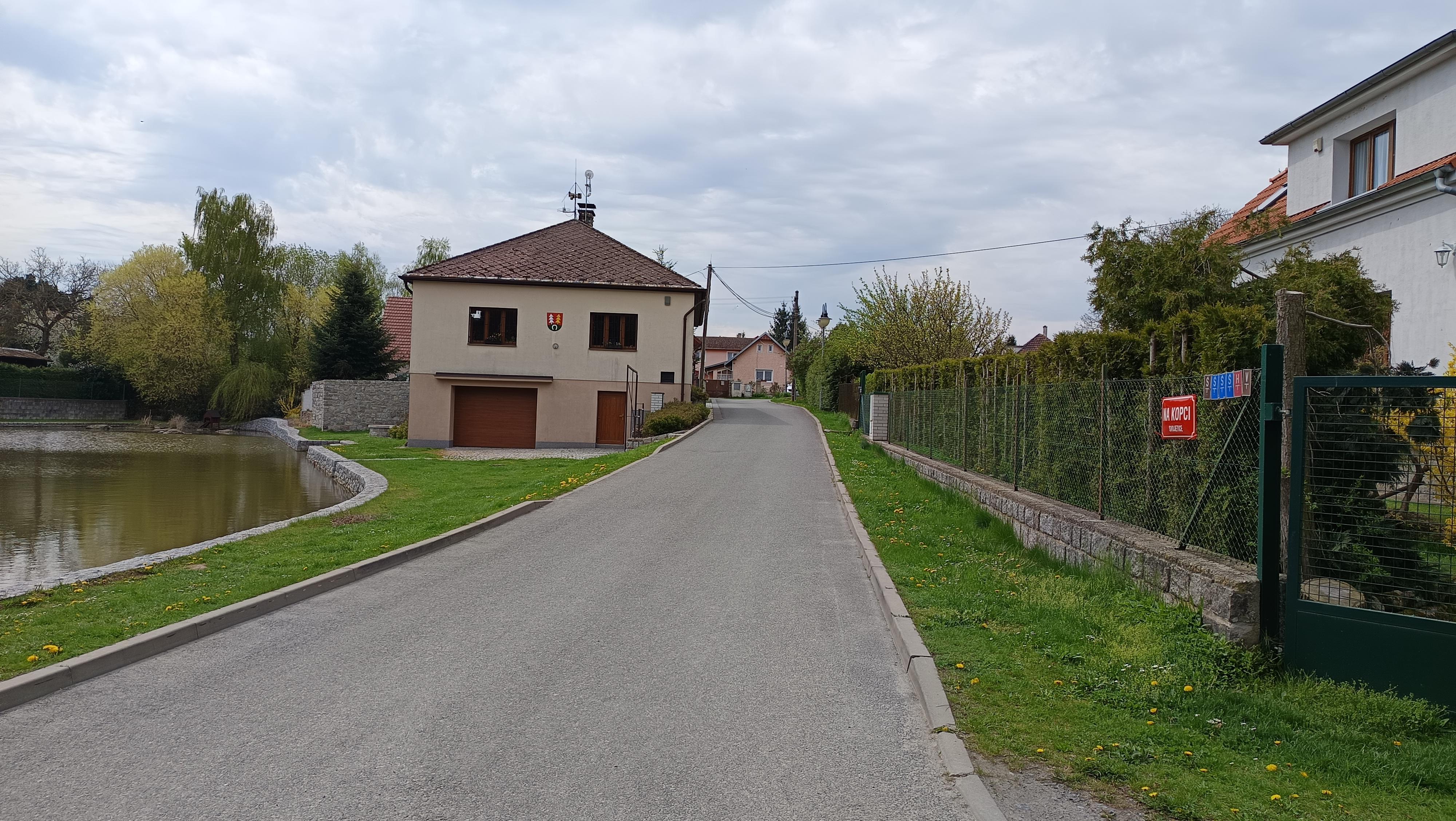 Obecní knihovna Svojetice