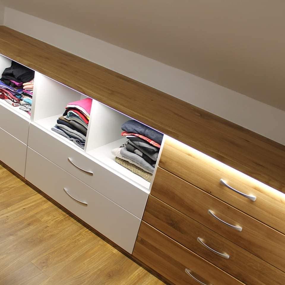 Zakázkový nábytek Janů foto 6