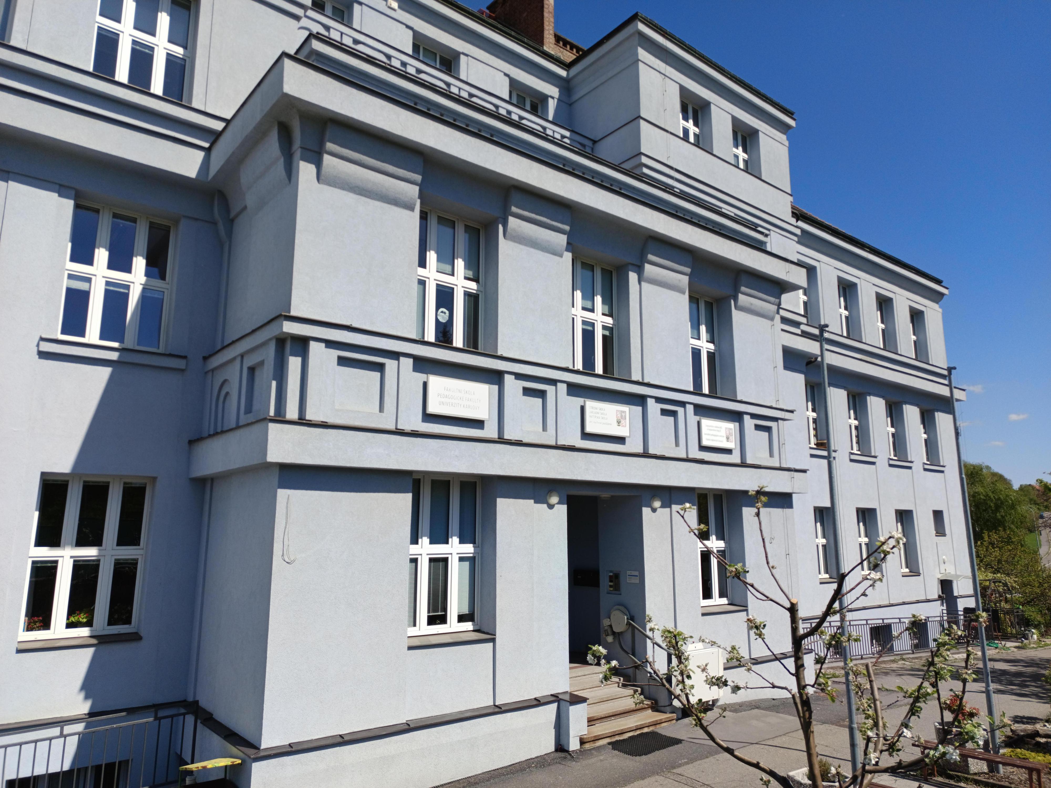 Mateřská škola pro sluchově postižené, Praha 5, Výmolova 169 foto 2