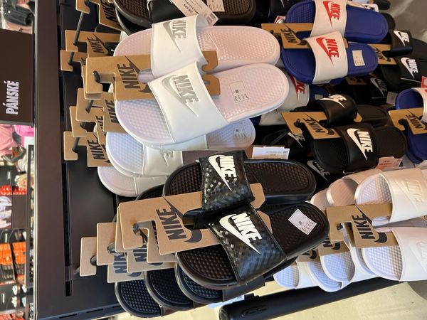 Outlet Stores La Roca Village Nike Store Barcelona Nike Factory