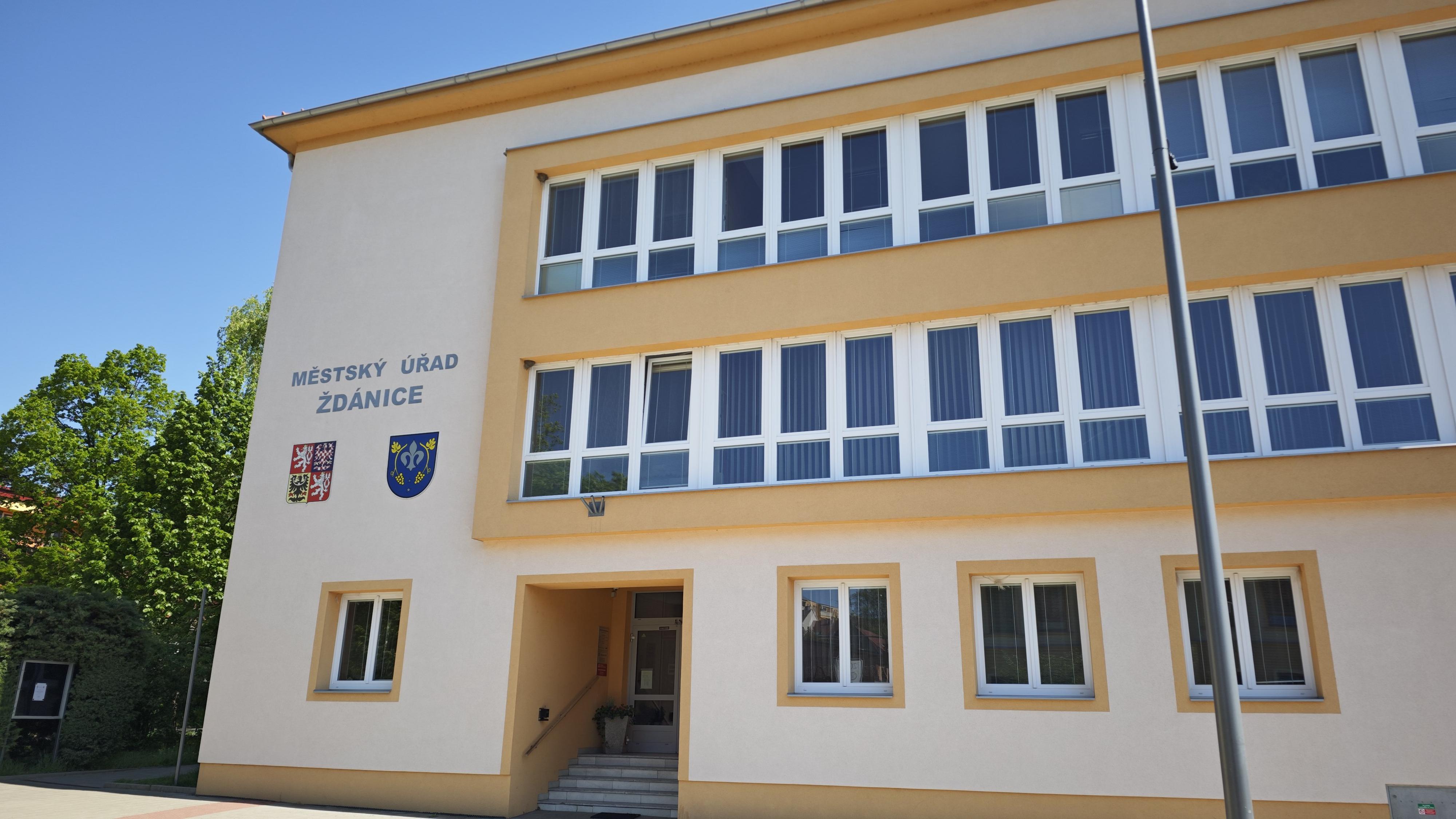 Ždánice - městský úřad foto 5