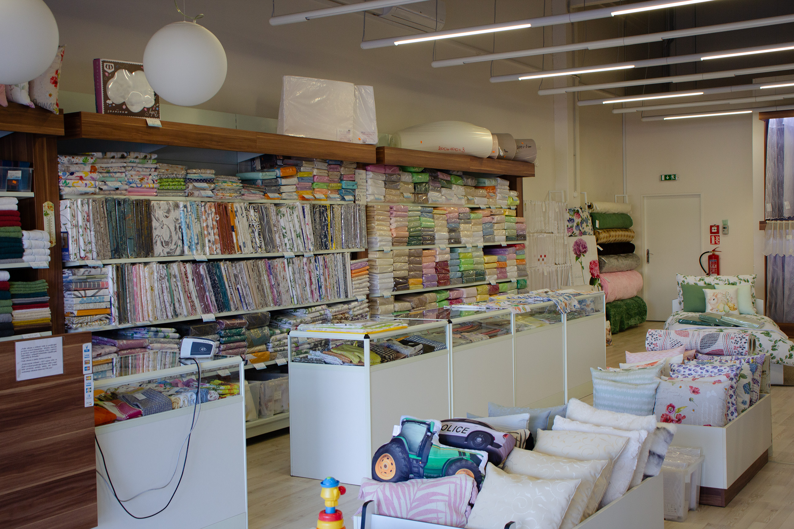 BYTOVÝ TEXTIL Škodák foto 2