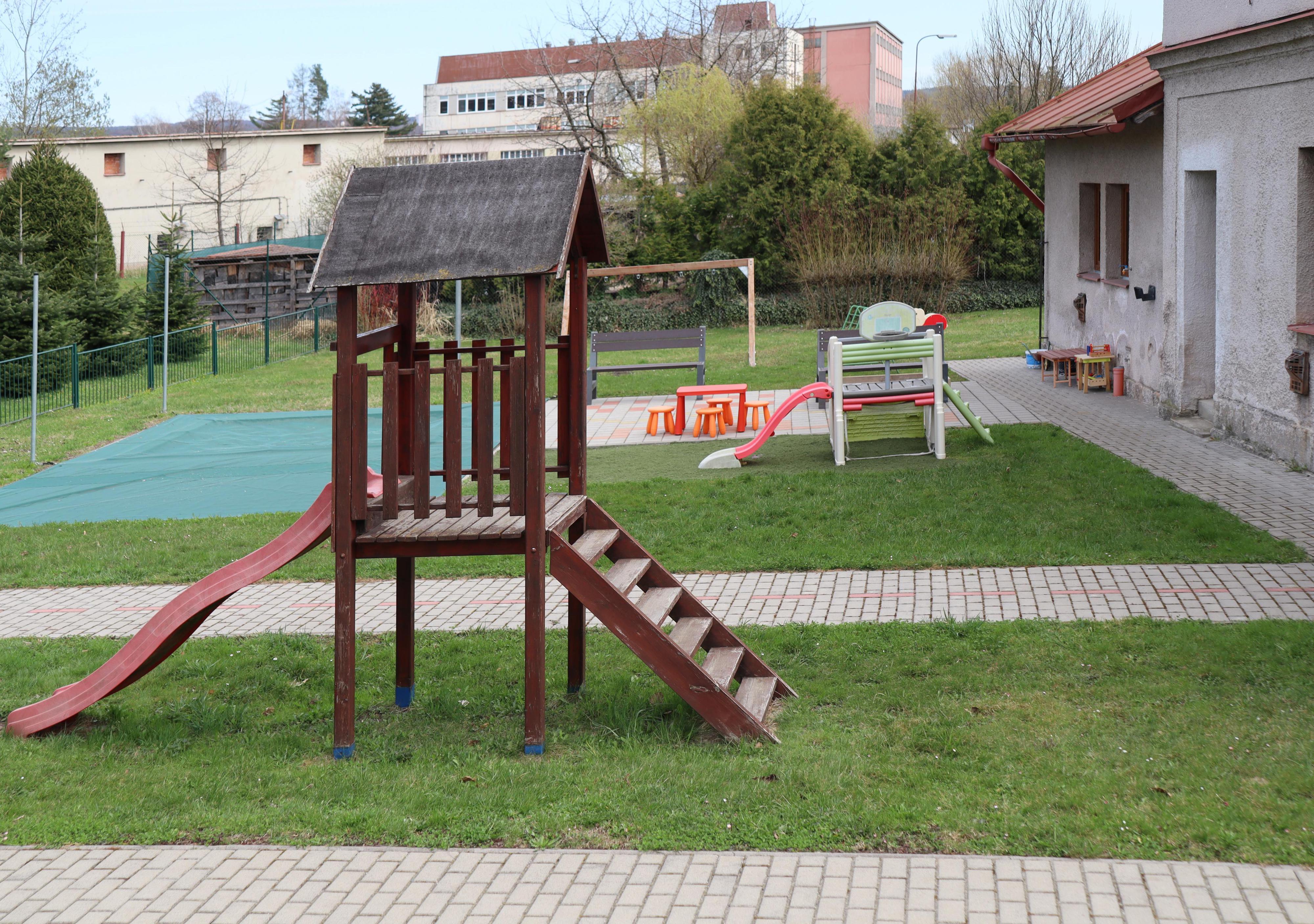 MŠ Dvůr Králové nad Labem, Dvořákova foto 4