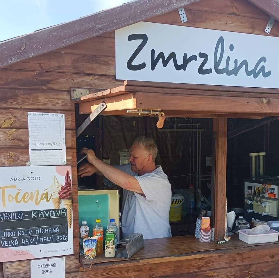 MIKI zmrzlina foto 2