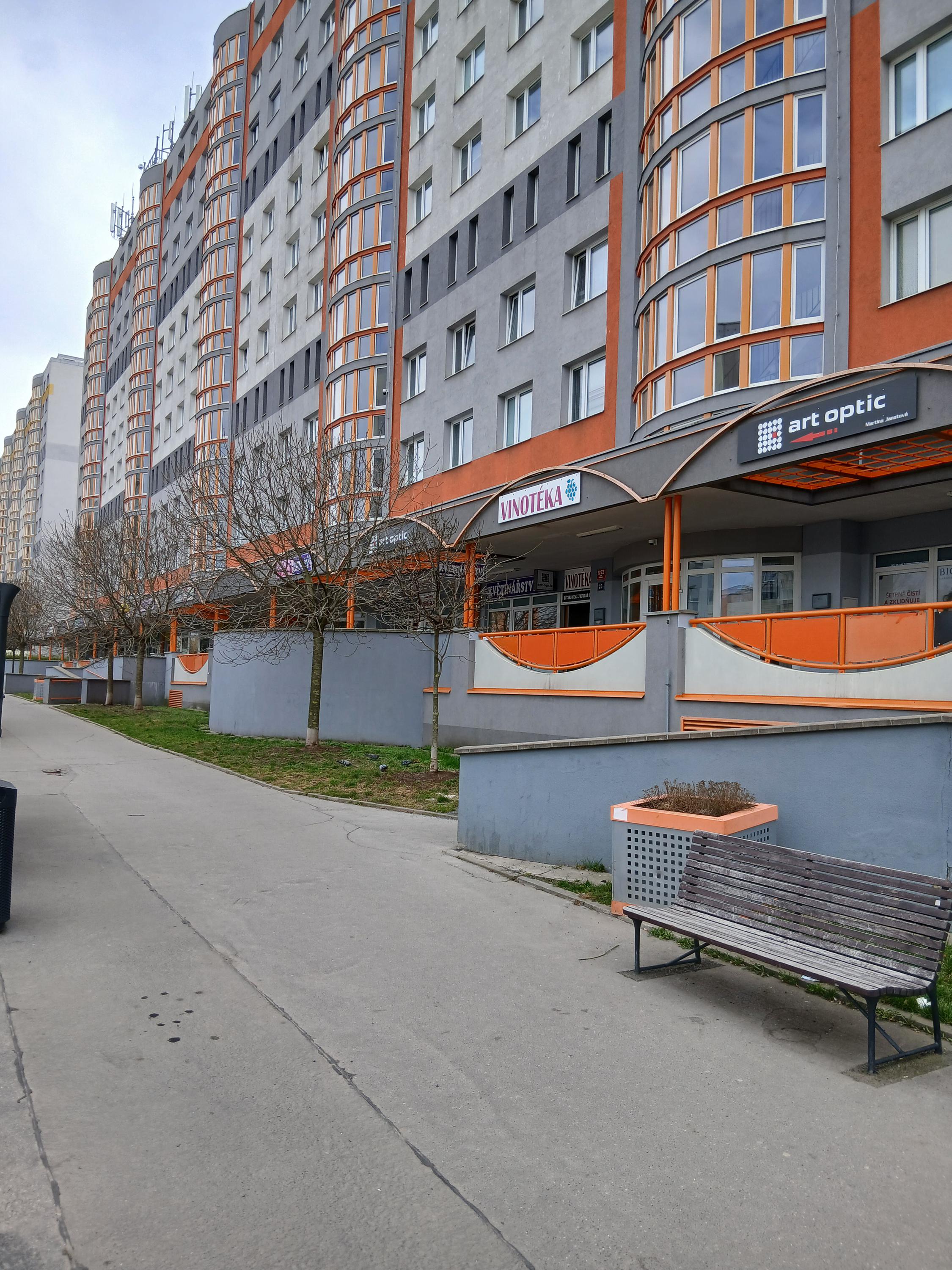 Vinotéka Šestka foto 1