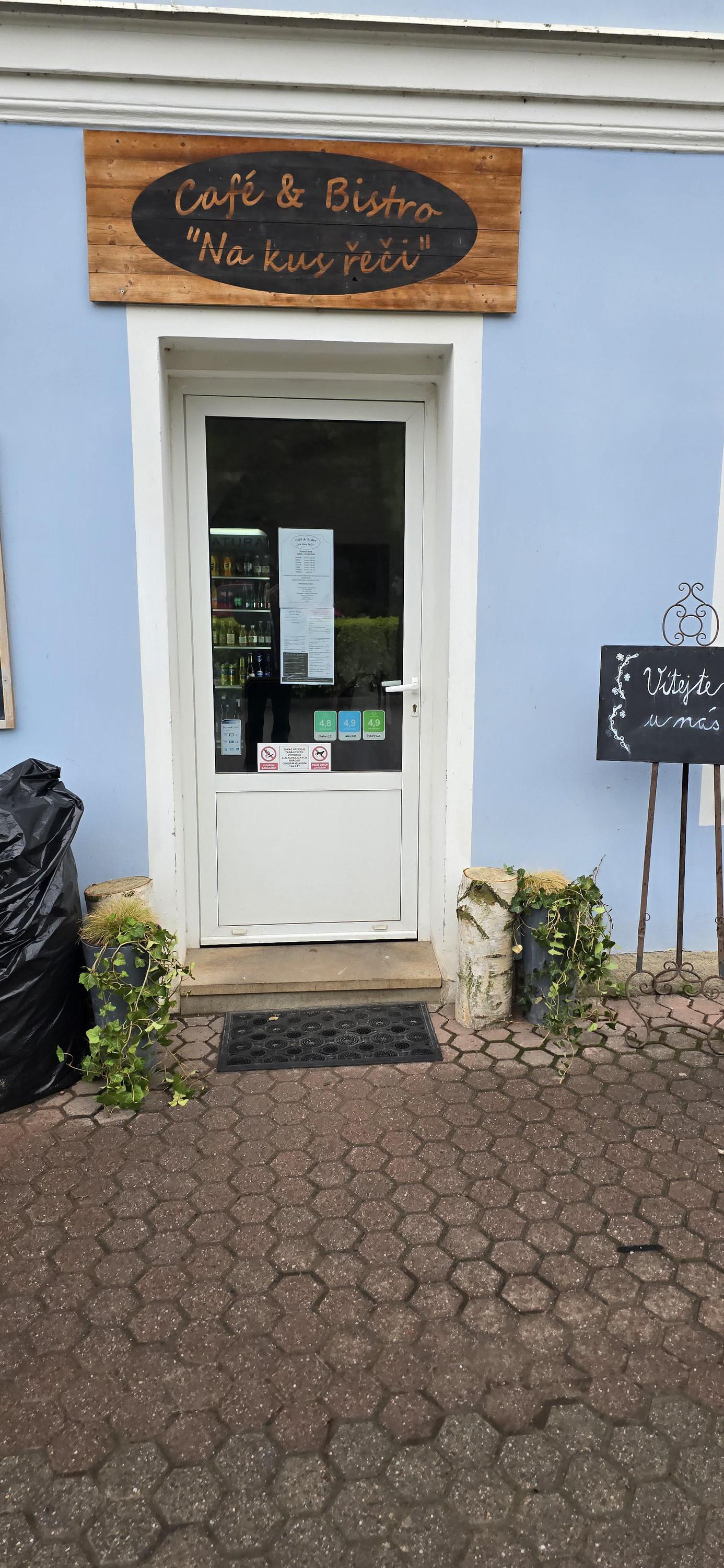 Café&Bistro "Na kus řeči" foto 6