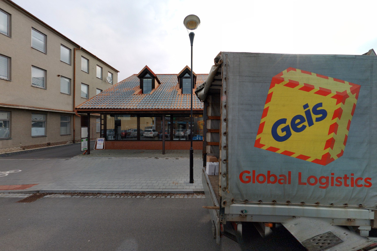 Hrbáček - stavební a nábytkové kování