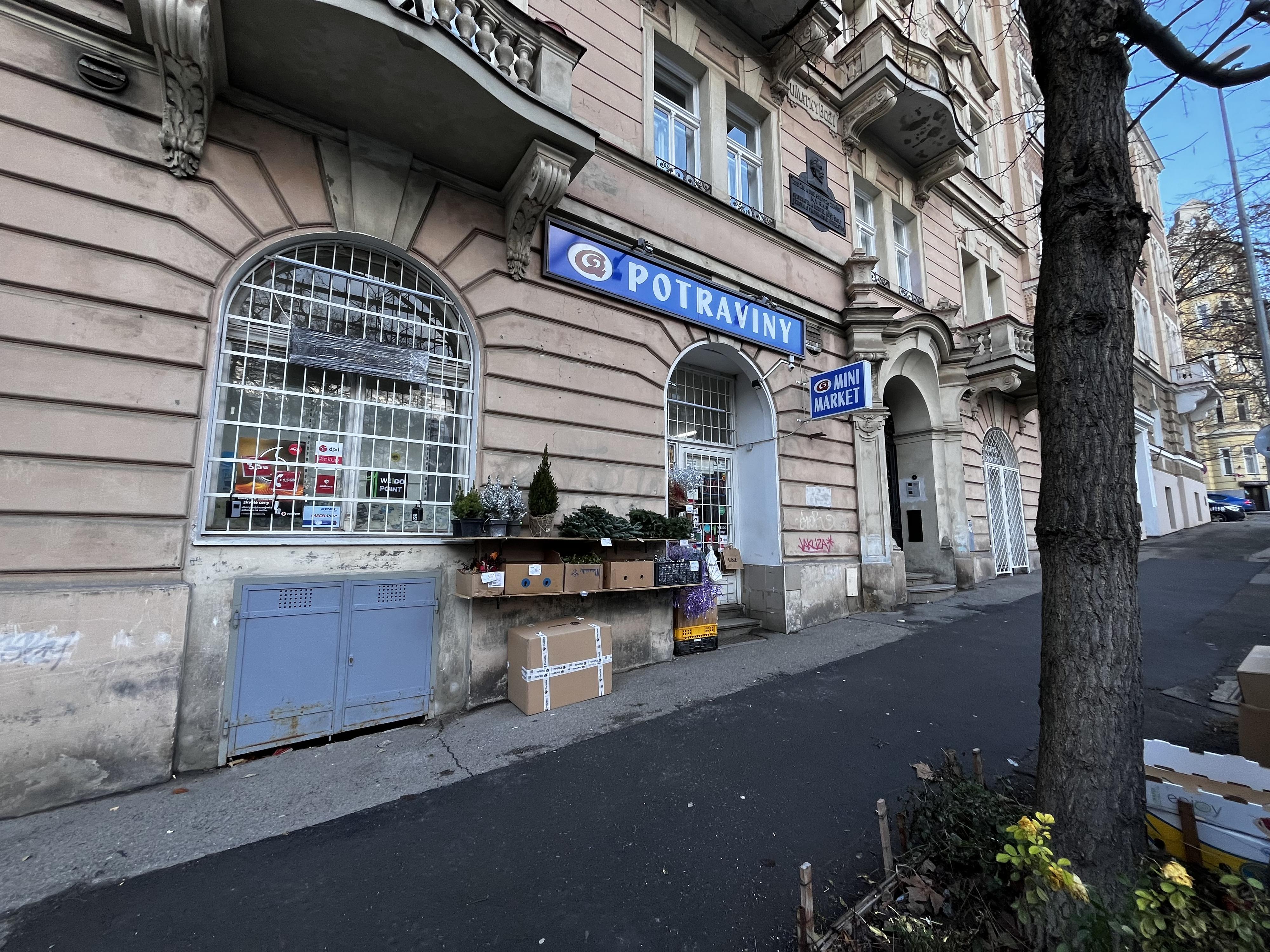 MINI MARKET - POTRAVINY