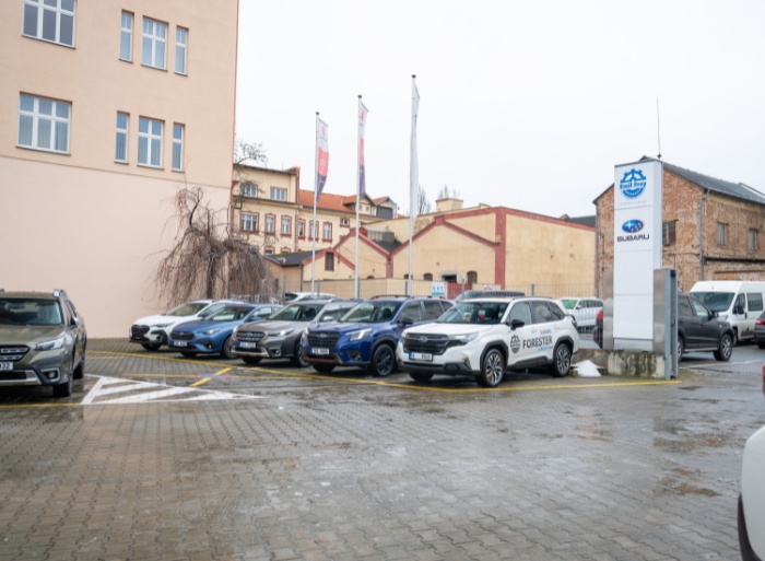 Emil Frey – nové vozy Subaru – Pekařská foto 5