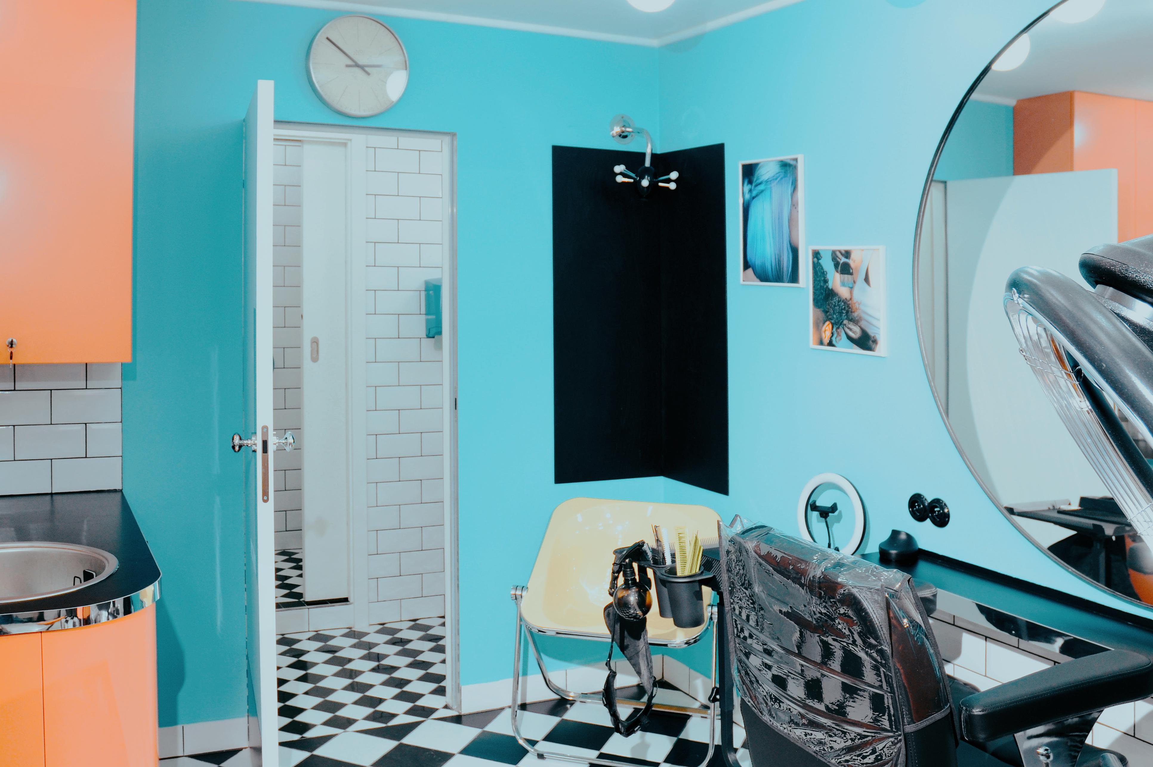 Salon Jiří Kropáček