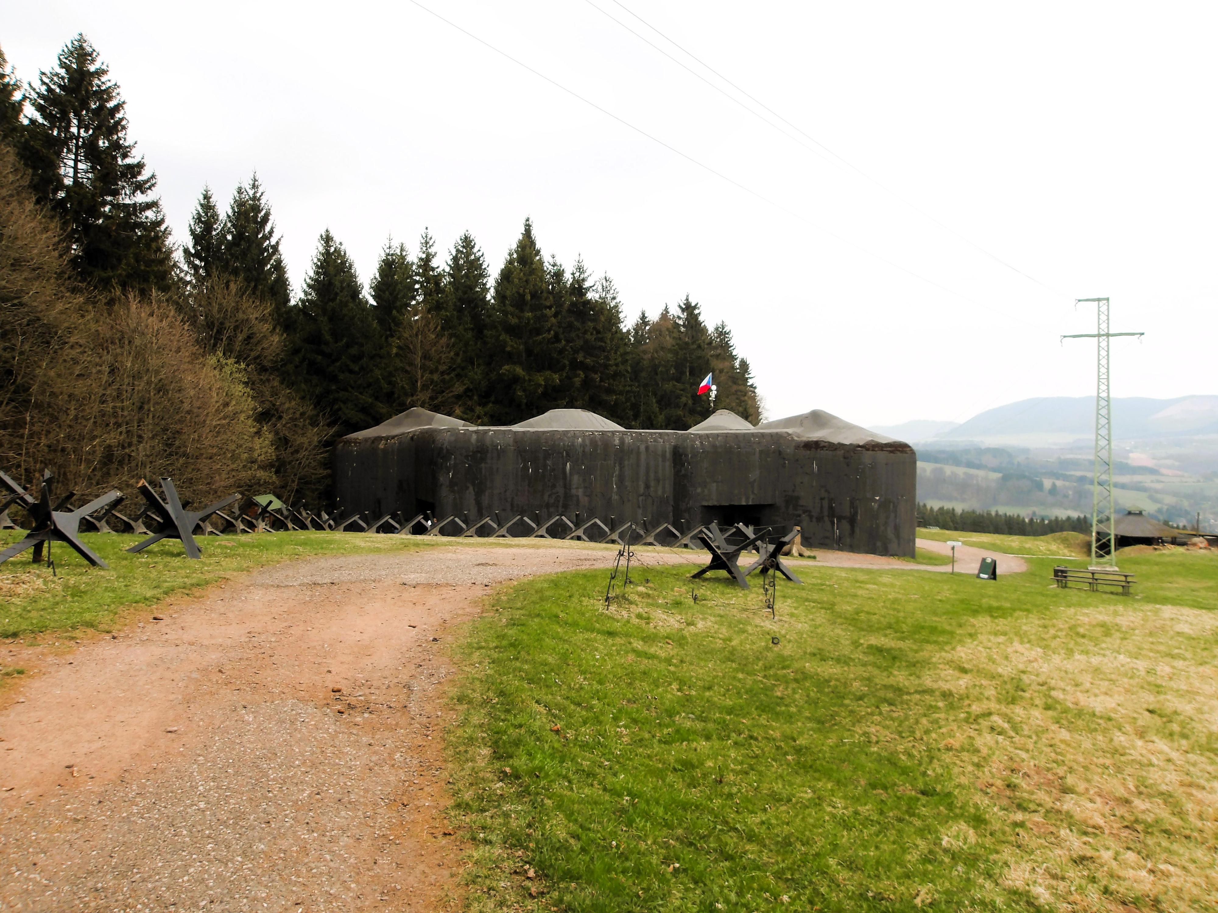Dělostřelecká tvrz Stachelberg
