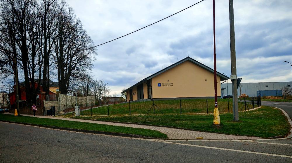 Náboženská společnost Svědkové Jehovovi - Sál Království foto 1