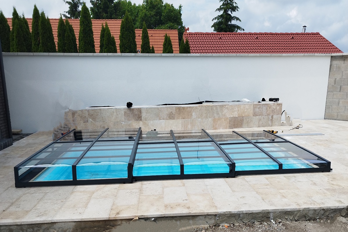 SUPERZASTŘEŠENÍ s.r.o.