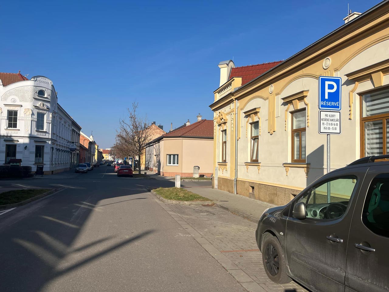 Mgr. Kateřina Kuchařová - notářka foto 2