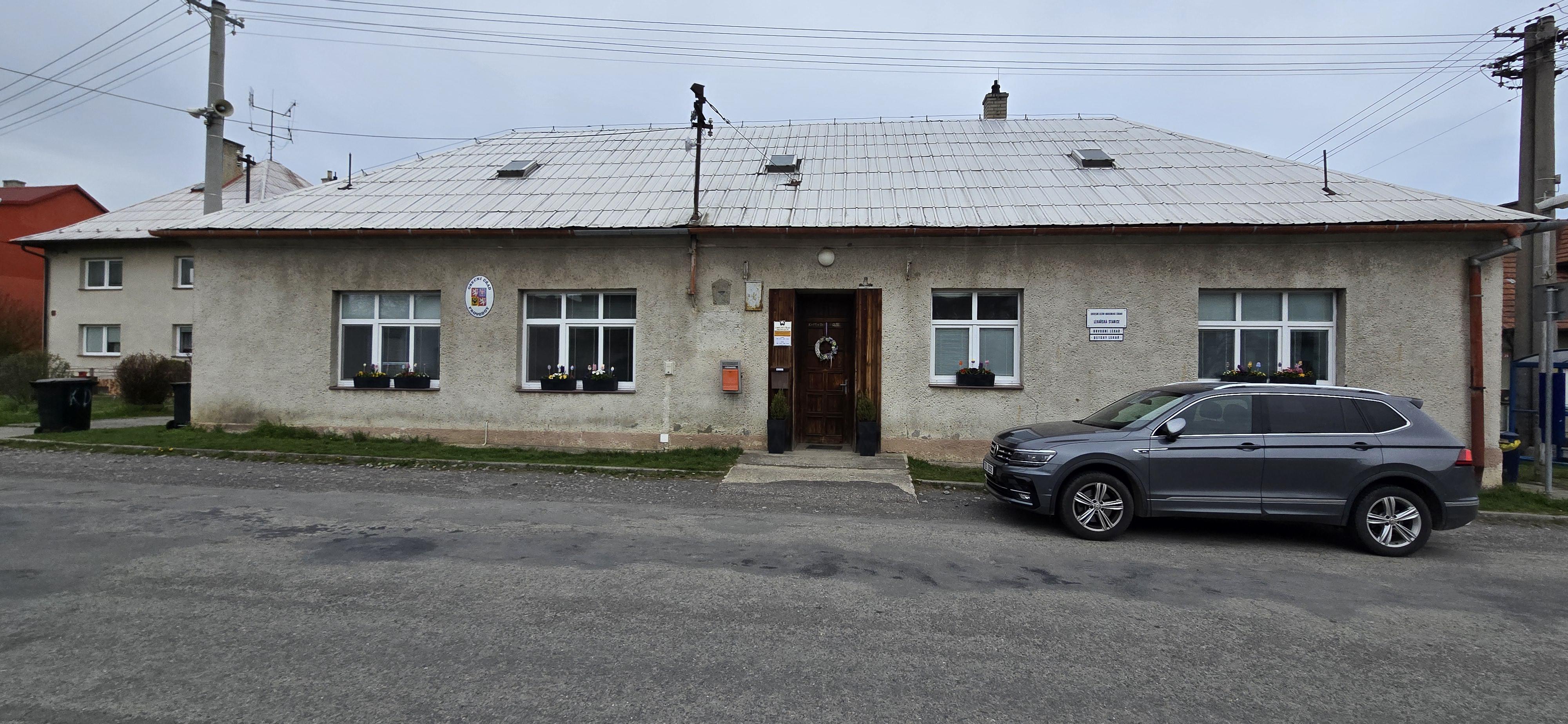 Provodov - obecní úřad foto 4