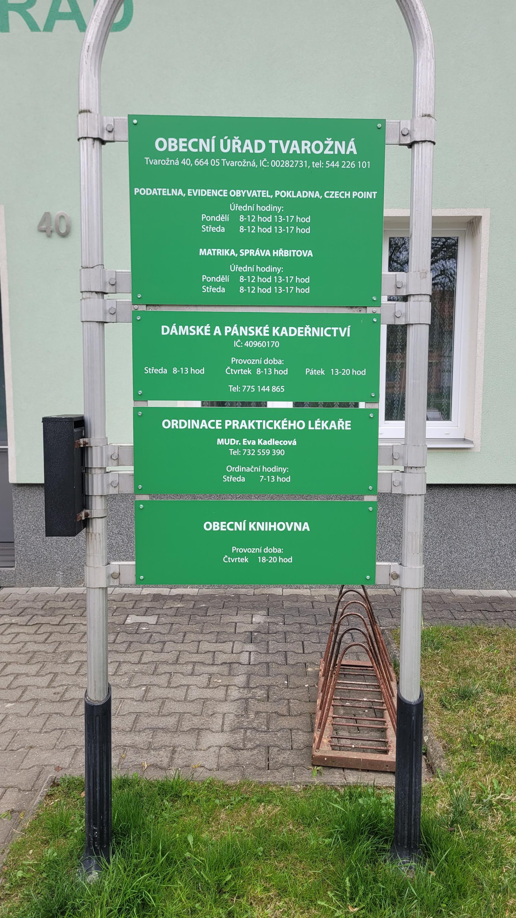 Knihovna Tvarožná foto 1