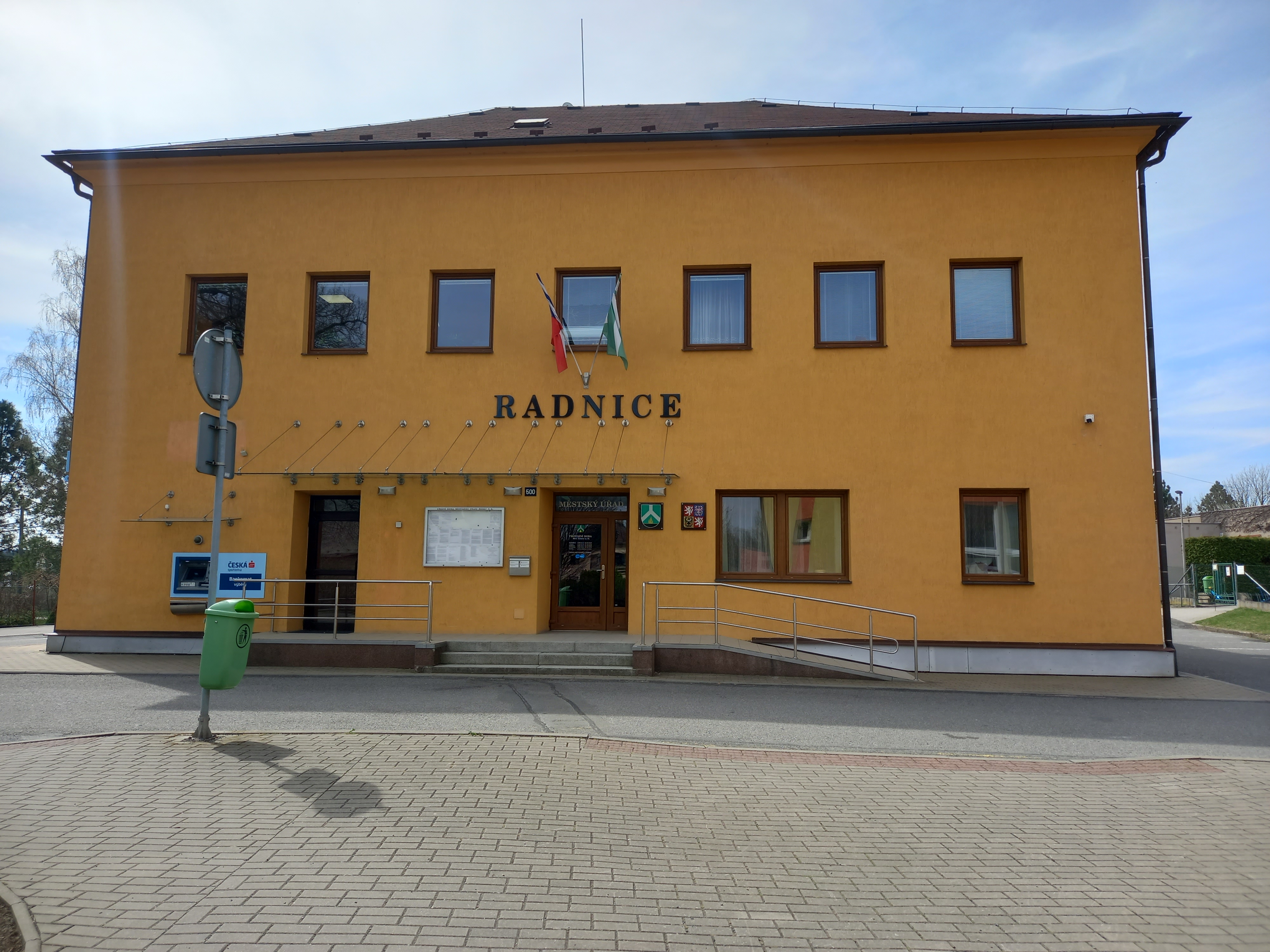 Městský úřad Ždírec nad Doubravou foto 3