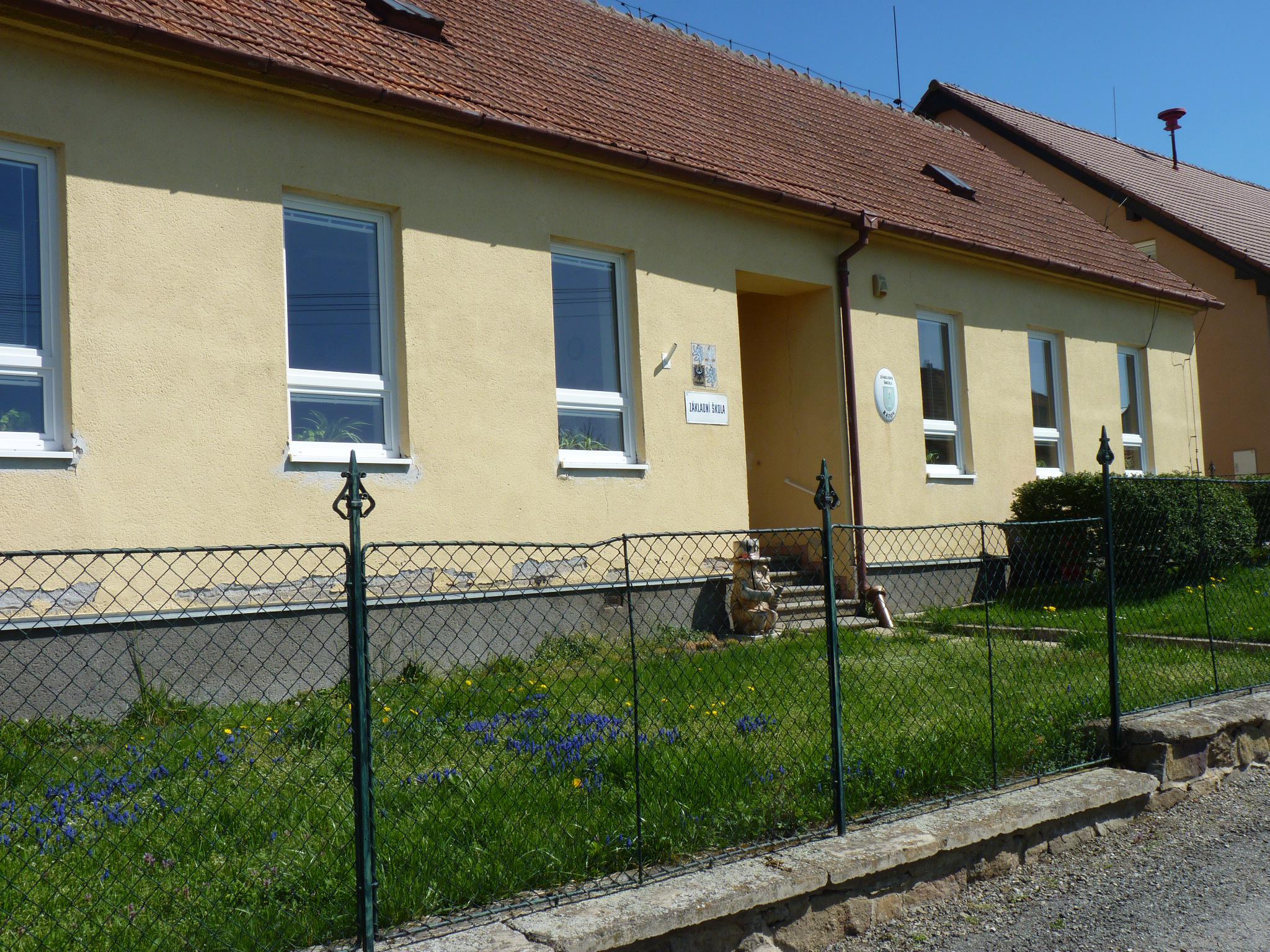 MŠ Katov foto 2