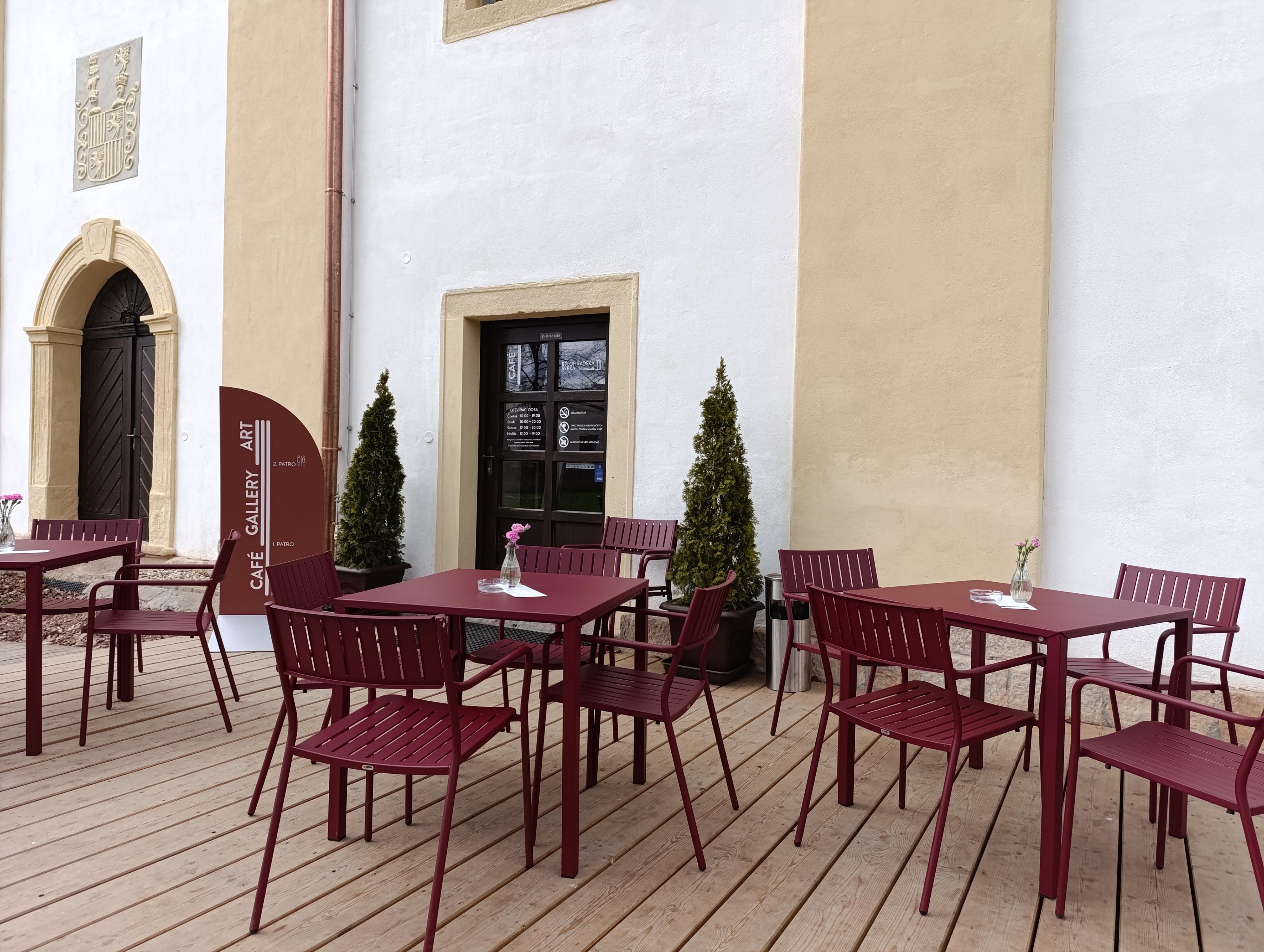 Kavárna Bělohradská sýpka foto 6