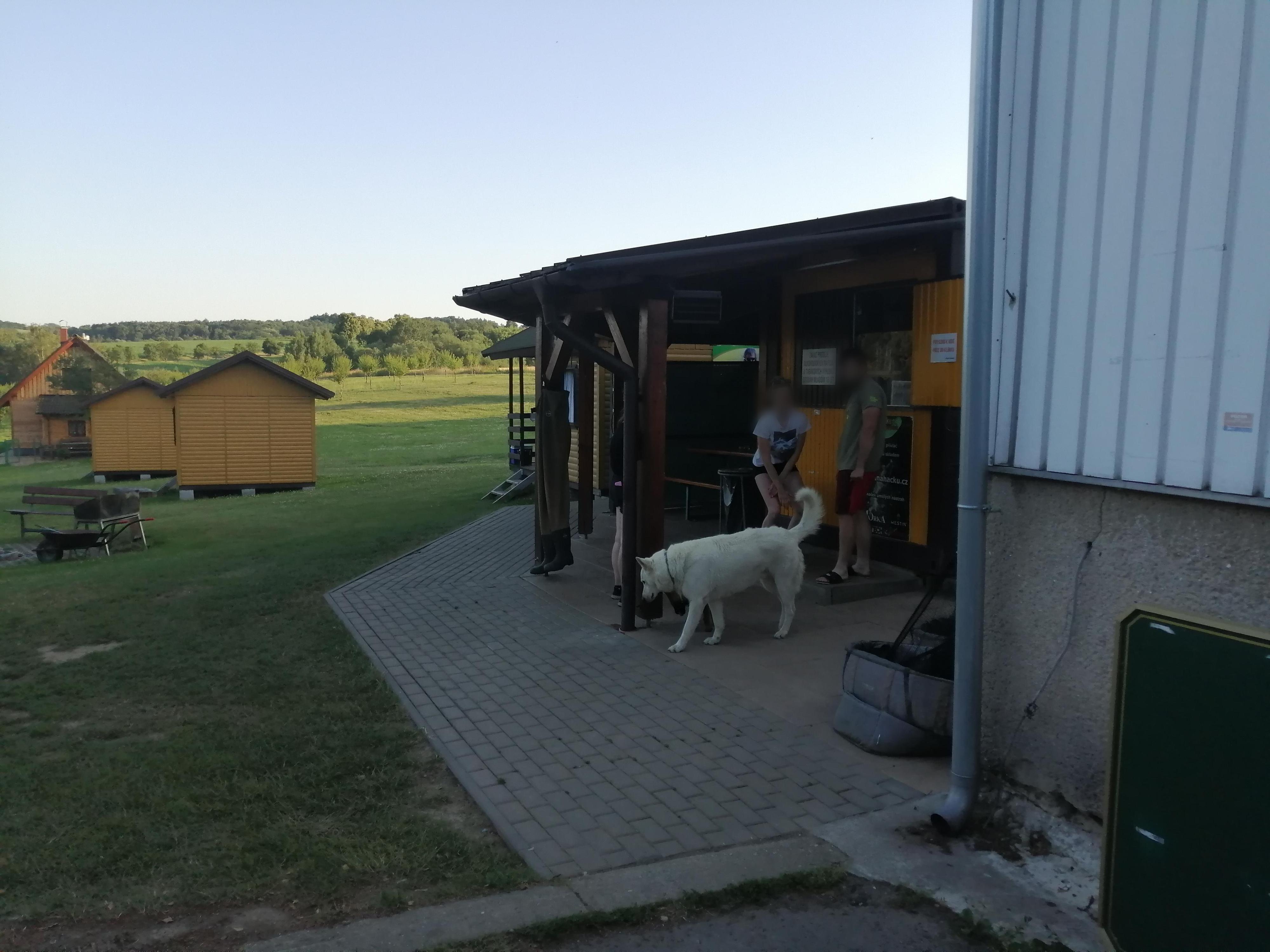 Bufet u nádrže Horní Těšice