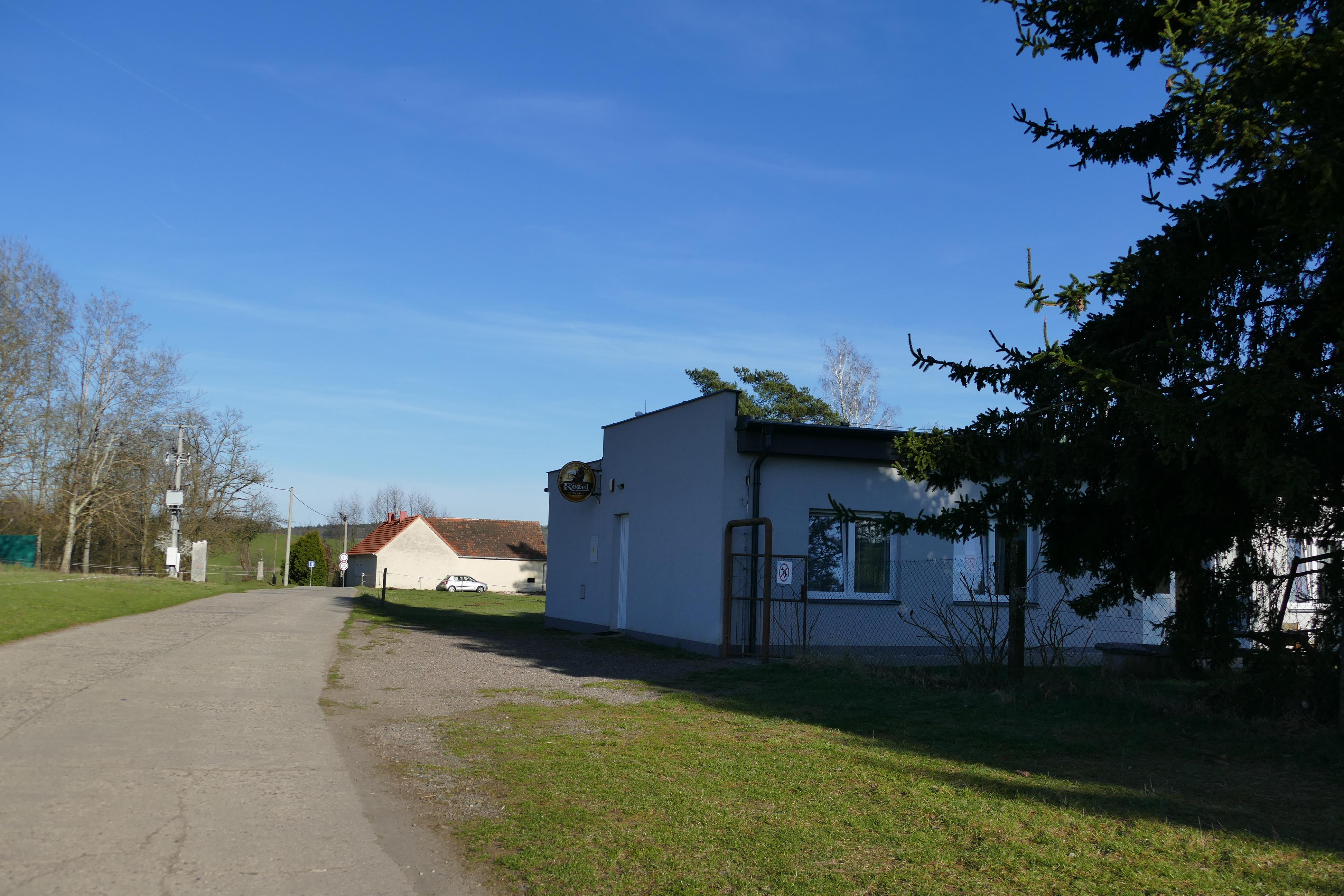 Koupaliště Ptenín foto 2